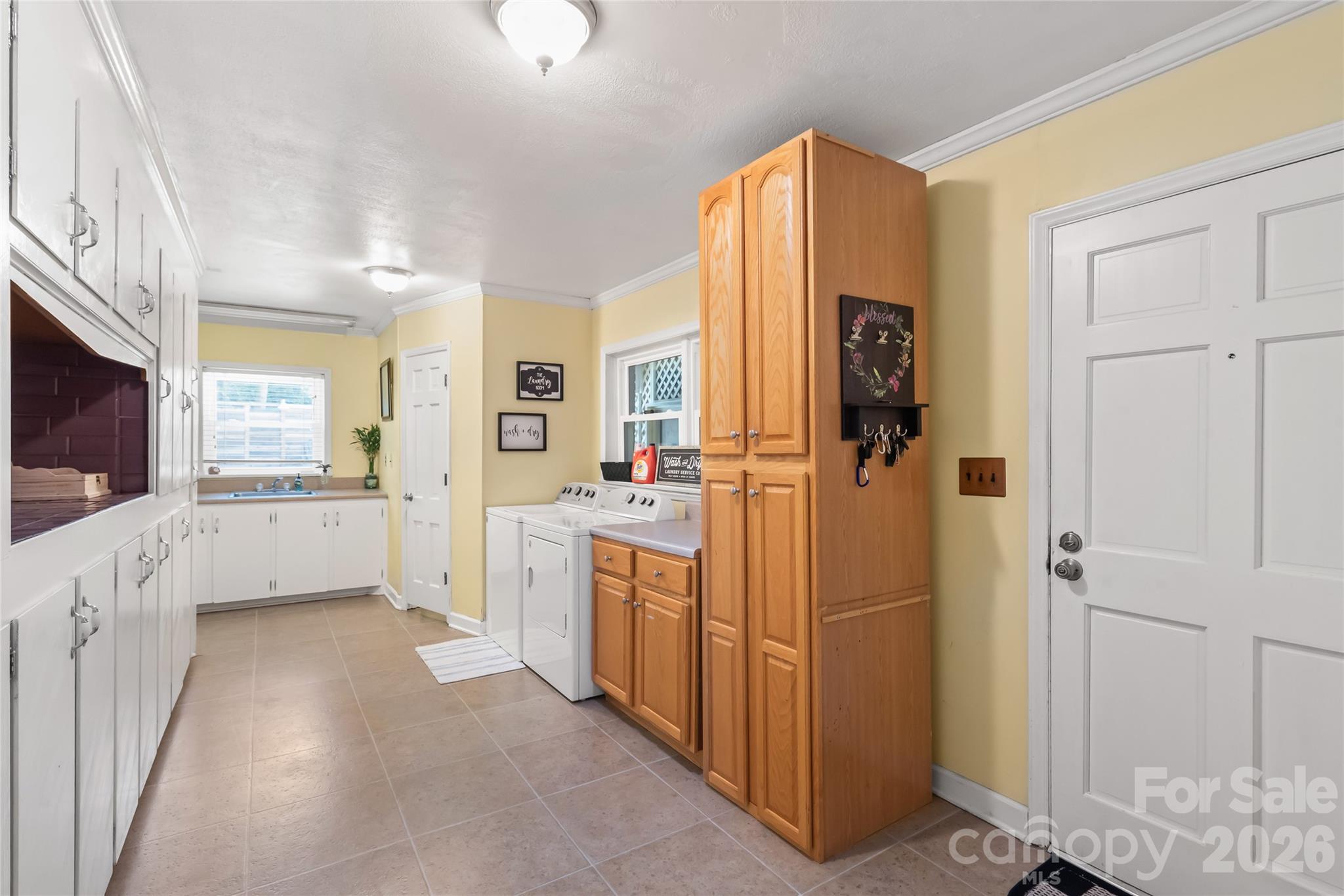 1339 Carmen Lane — Gastonia