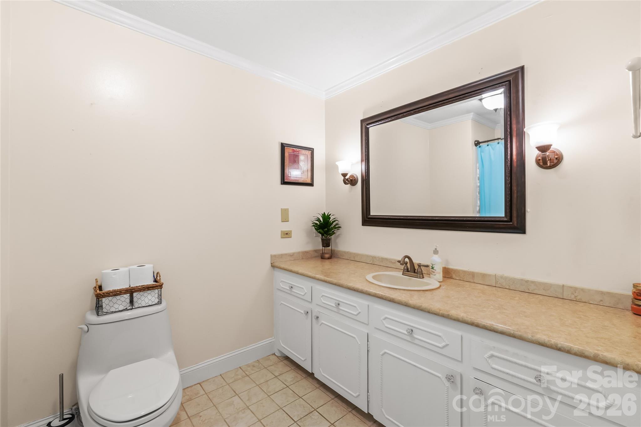 1339 Carmen Lane — Gastonia
