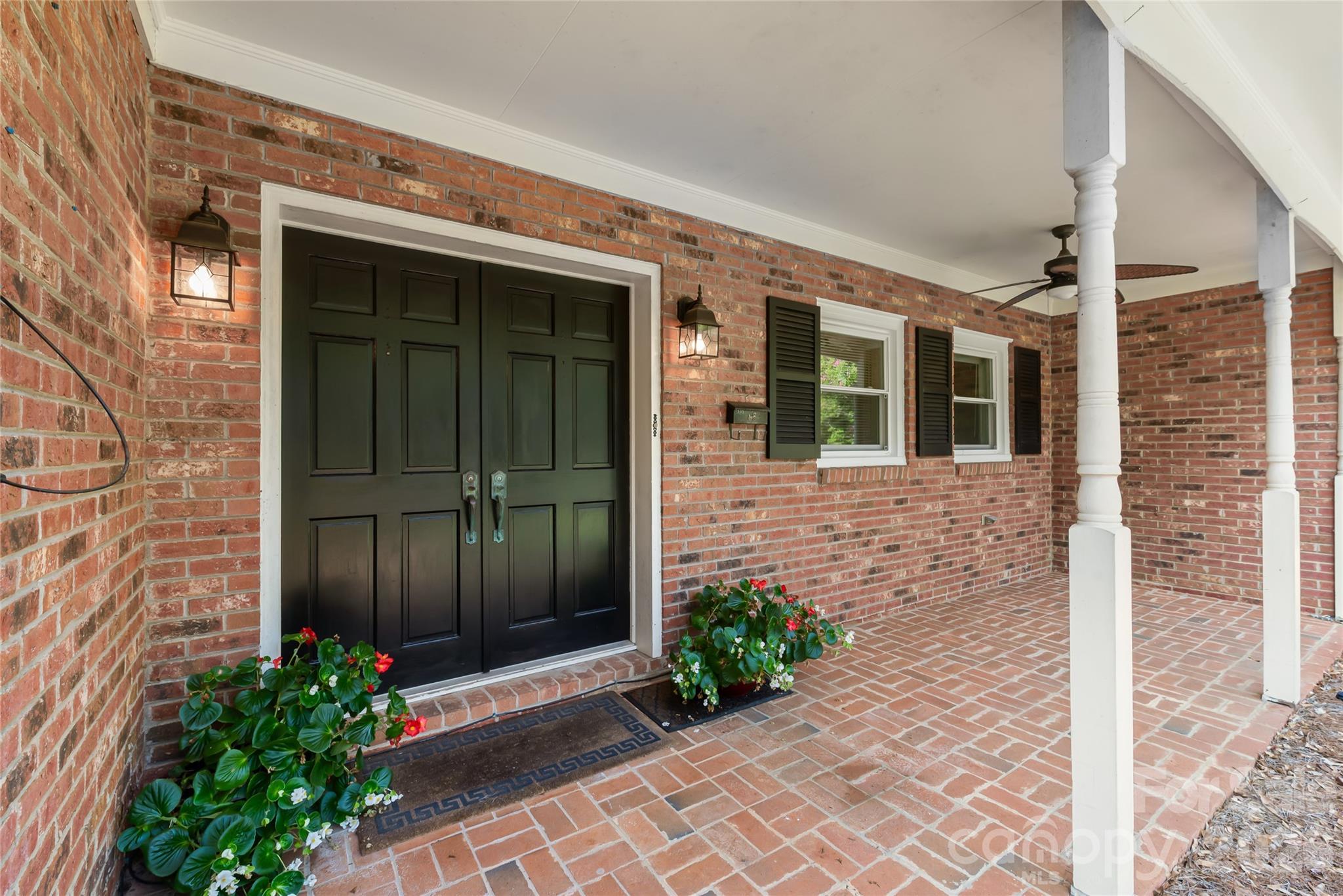 1339 Carmen Lane — Gastonia