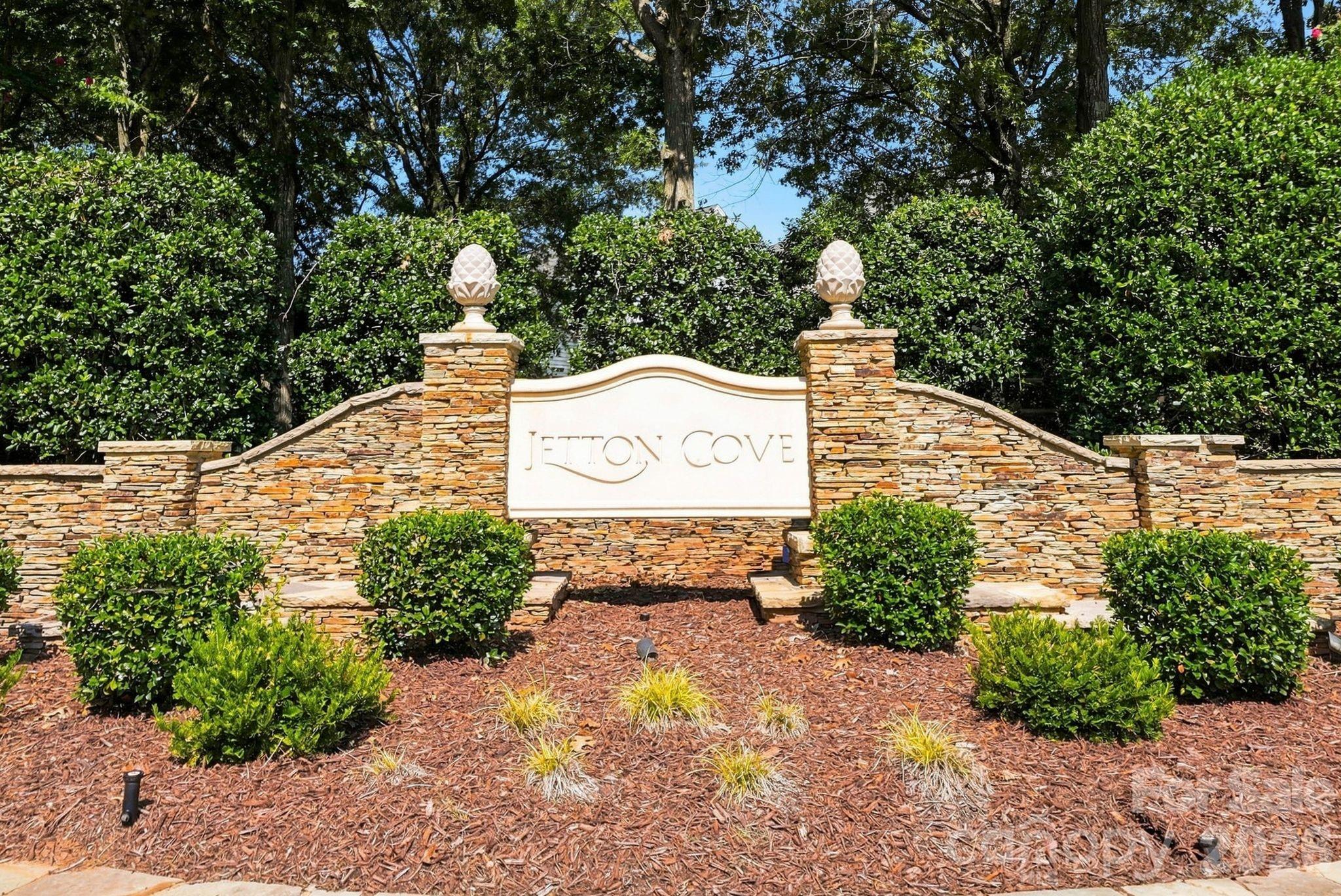 19104 Berkley Commons Drive — Cornelius