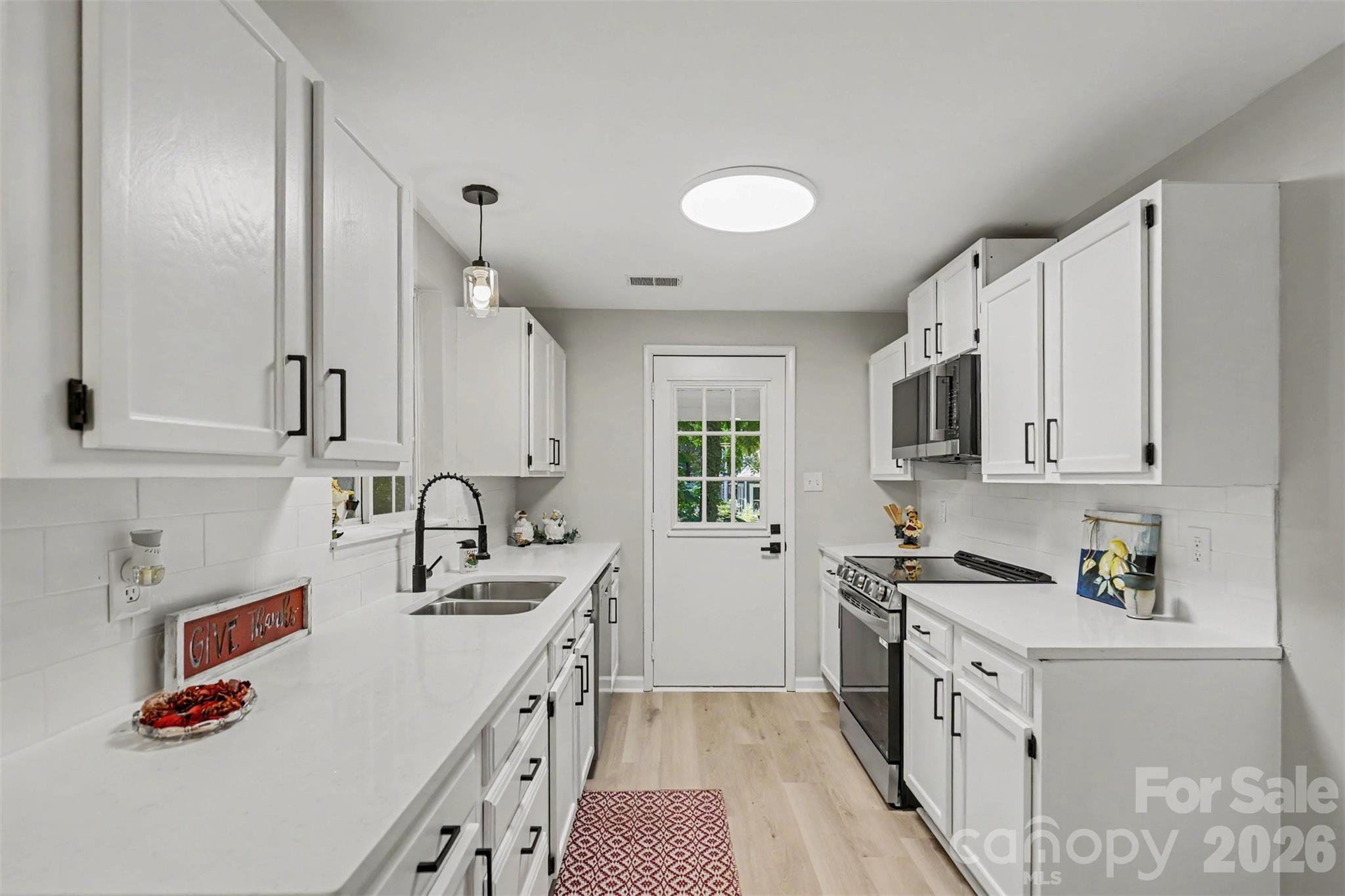 3140 Piney Grove Road — Charlotte