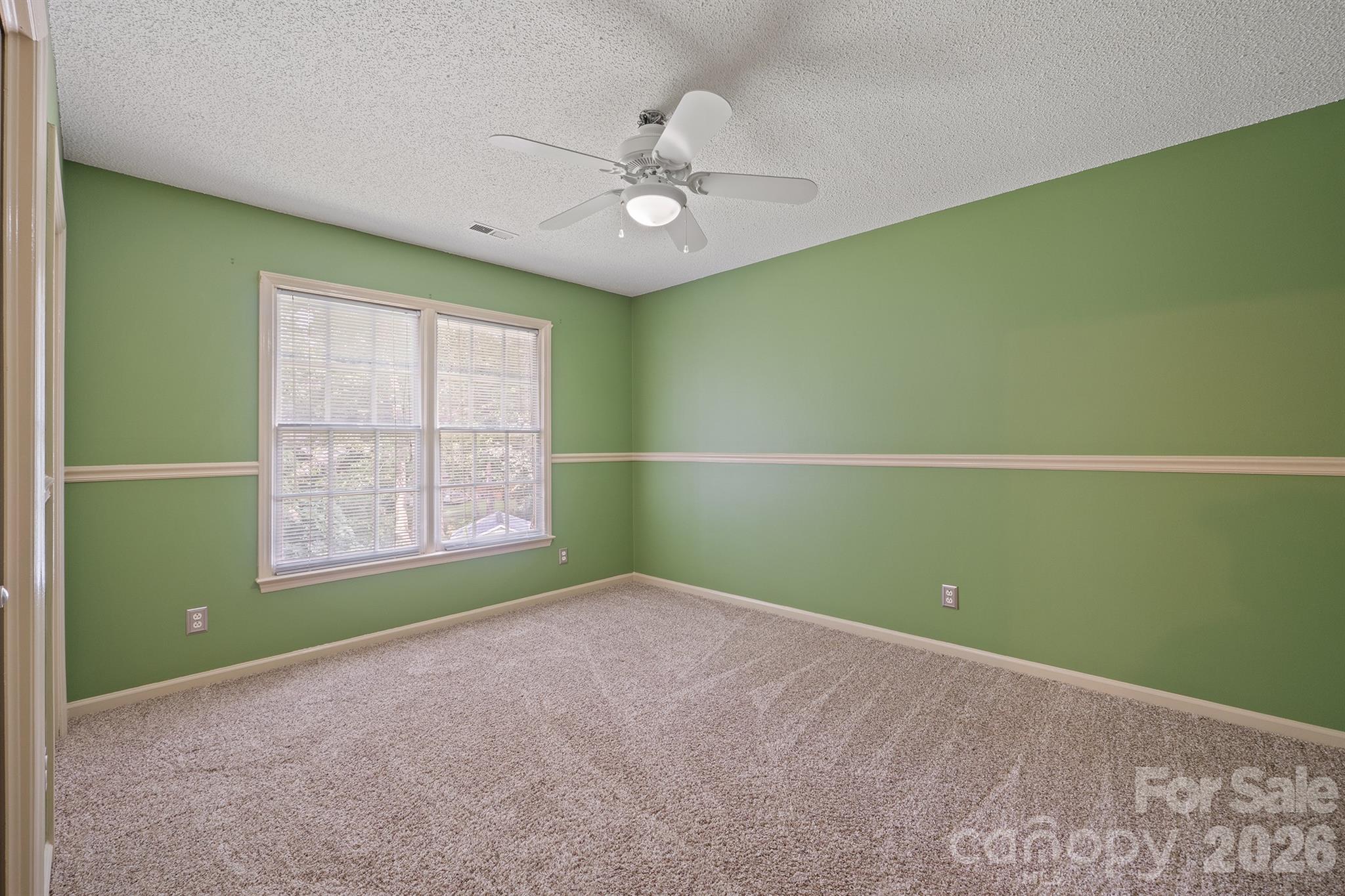 7801 Bridle Court — Charlotte