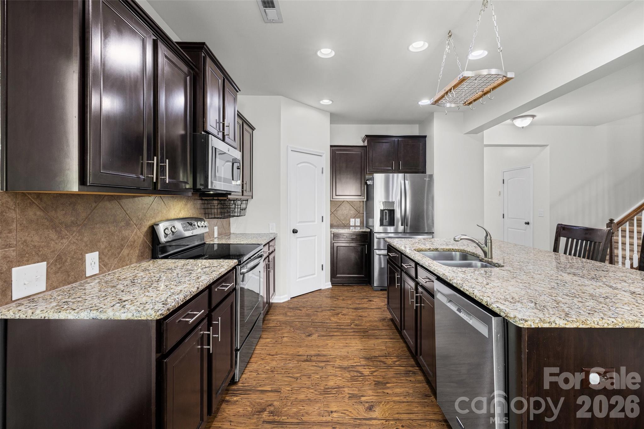 1059 Albany Park Drive — Fort Mill