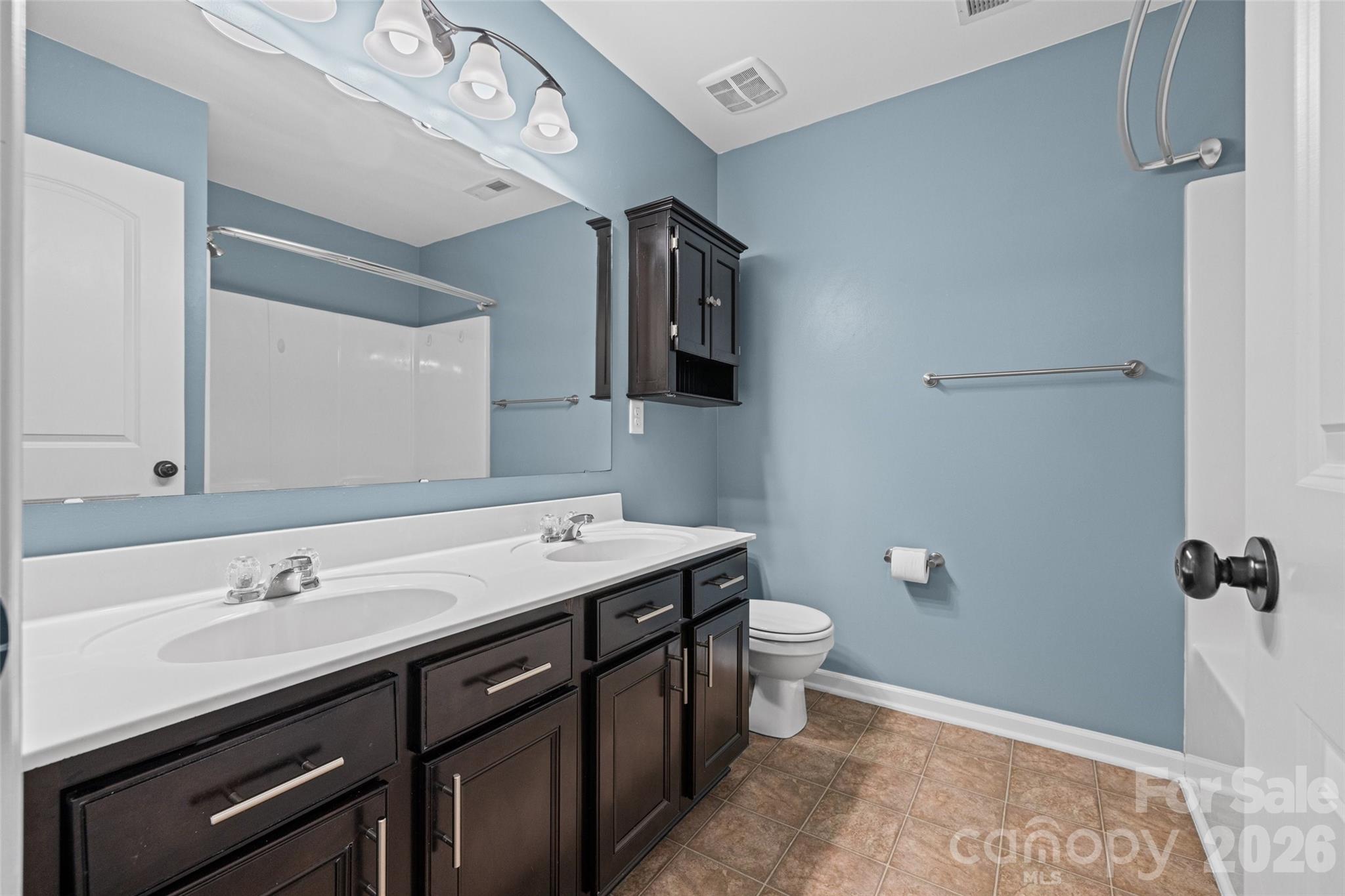 1059 Albany Park Drive — Fort Mill