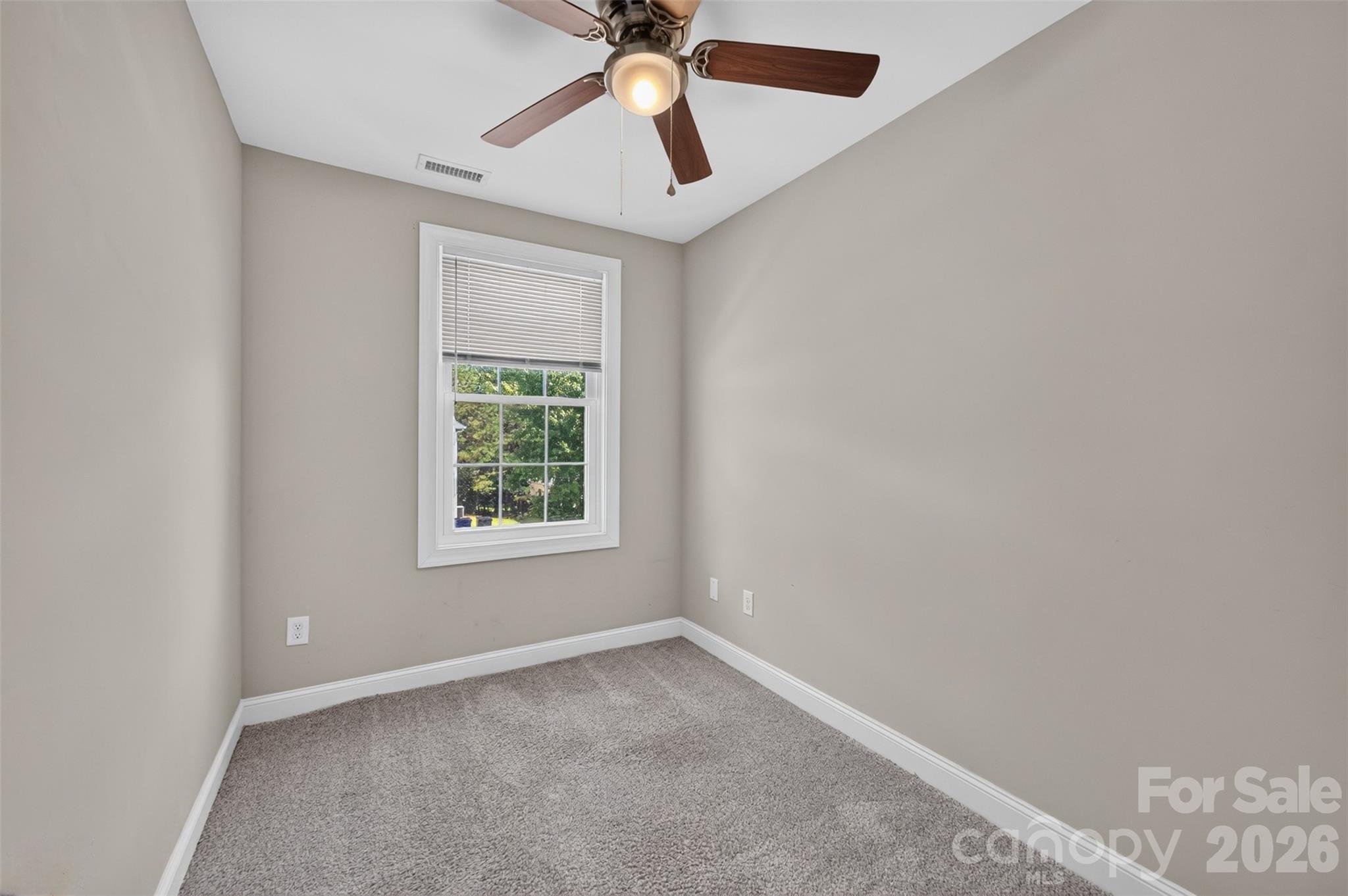 3919 Hemingway Drive NW — Hickory