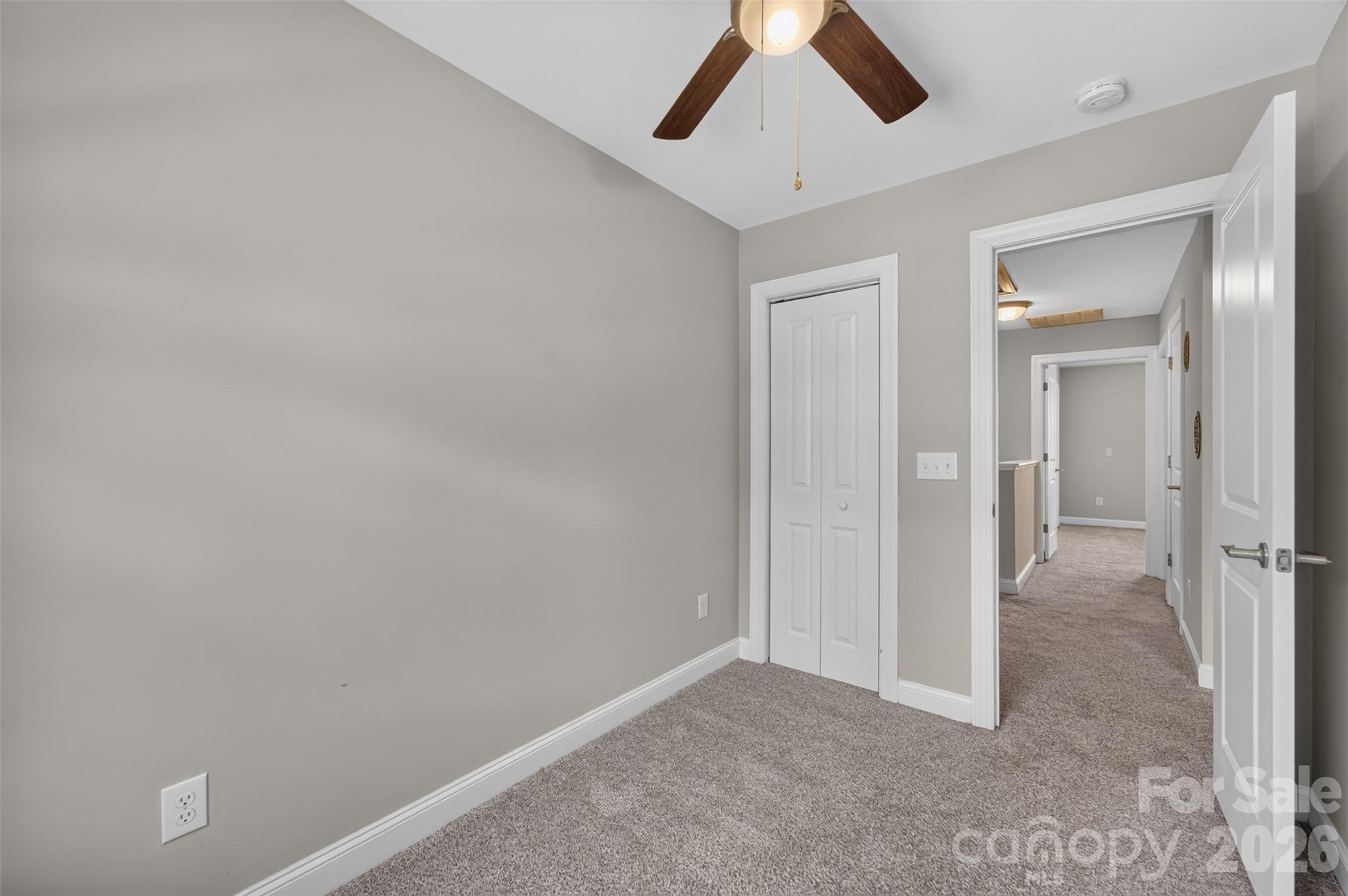 3919 Hemingway Drive NW — Hickory