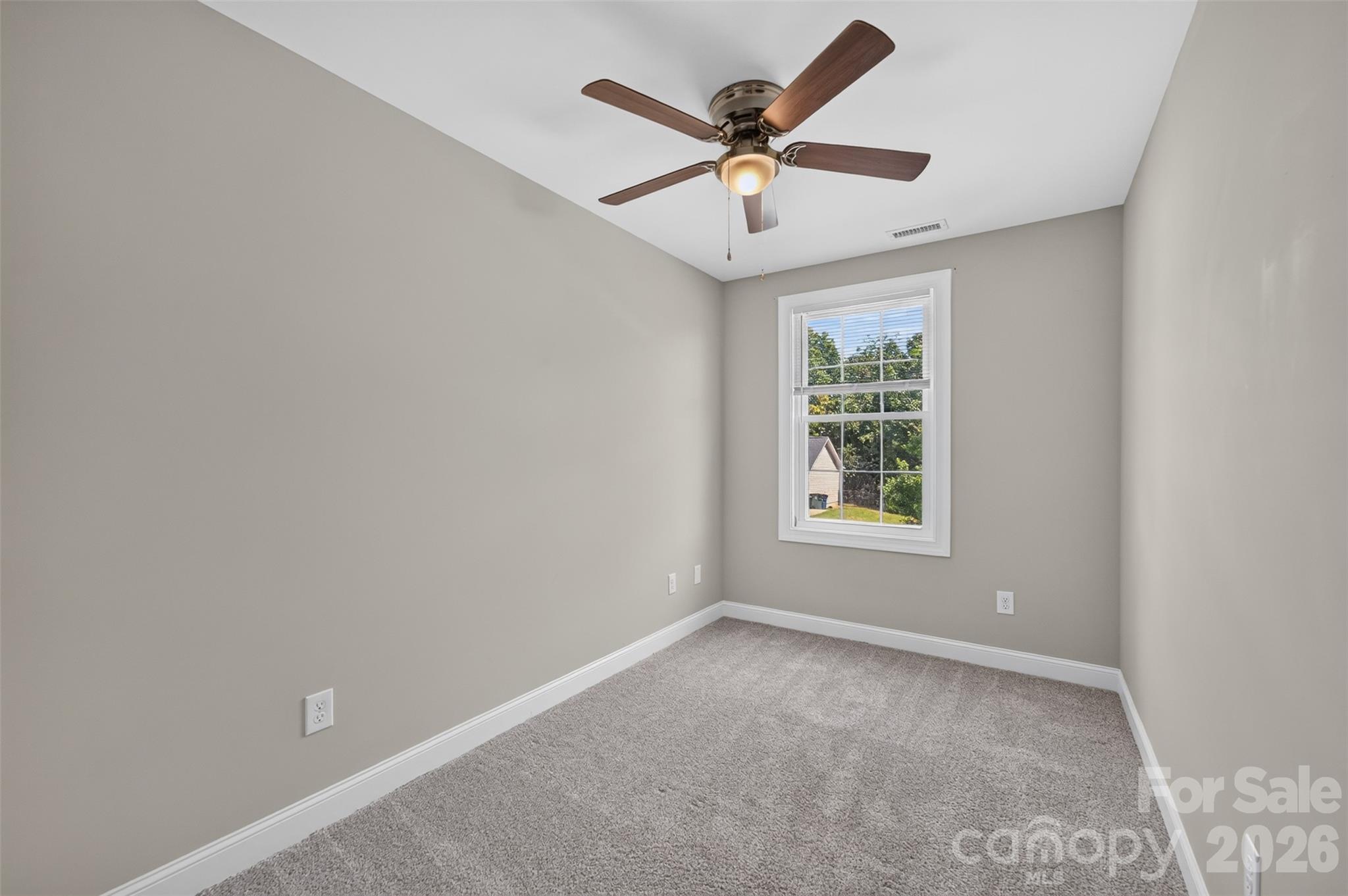 3919 Hemingway Drive NW — Hickory