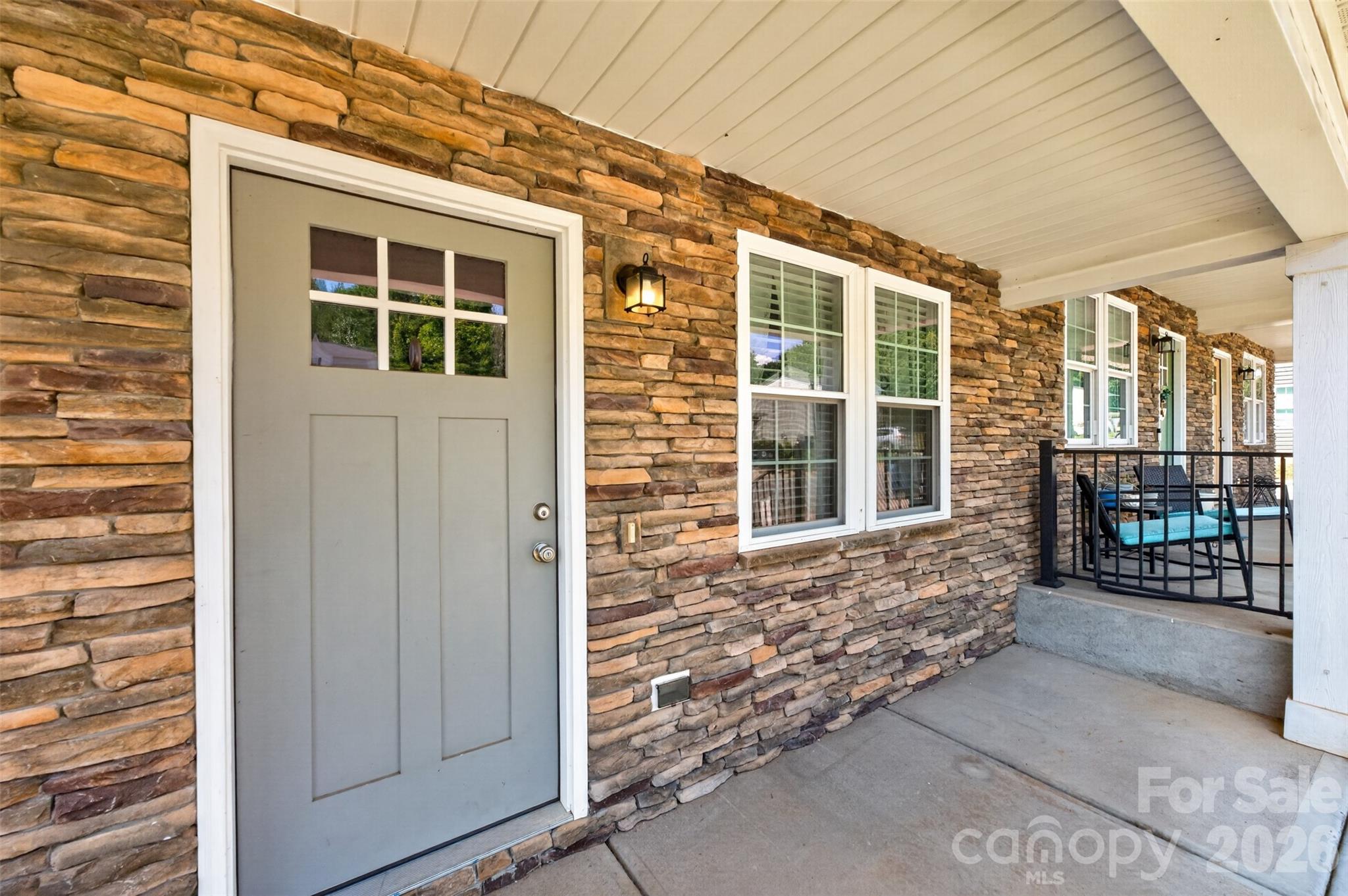 3919 Hemingway Drive NW — Hickory