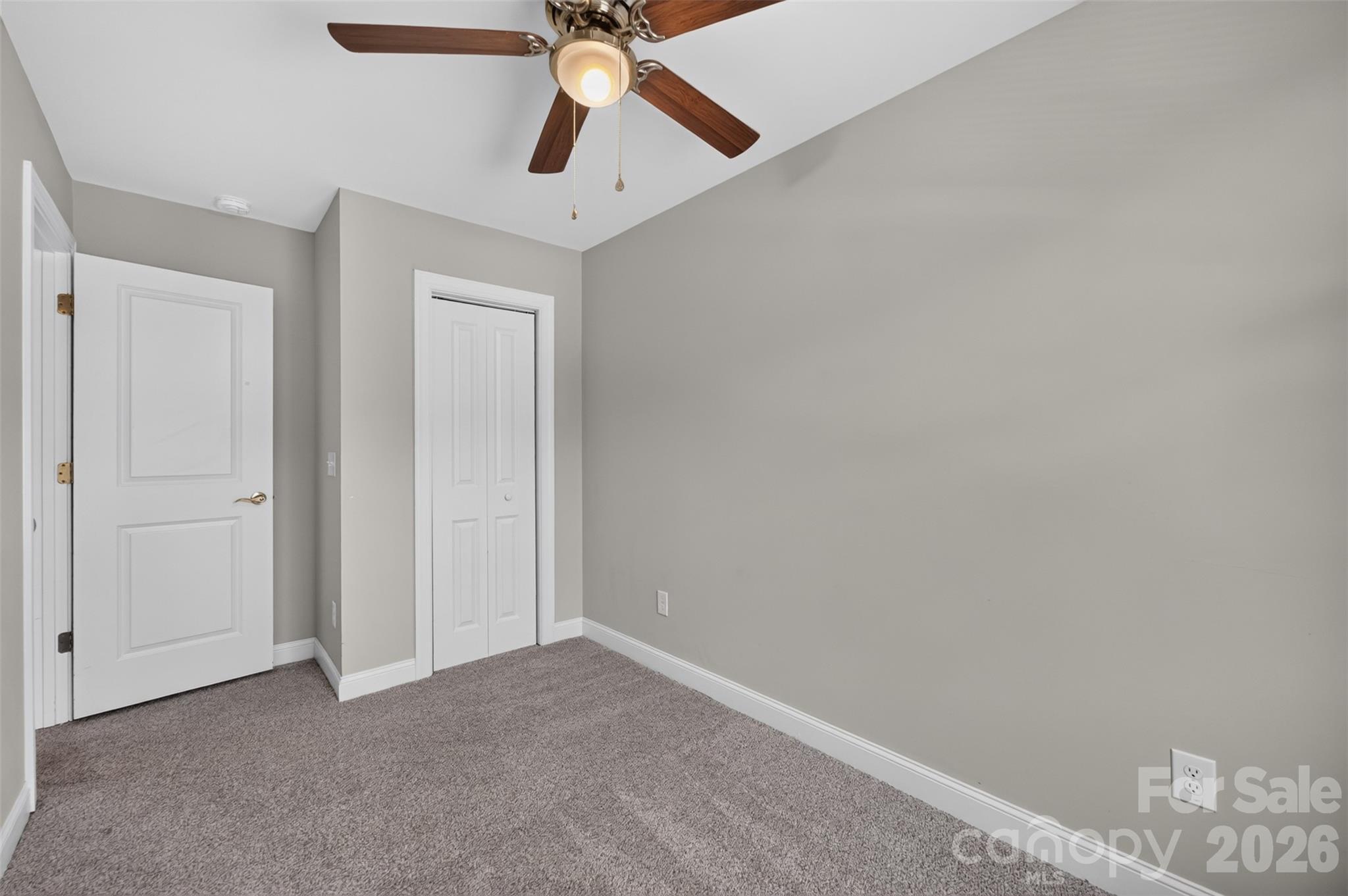 3919 Hemingway Drive NW — Hickory