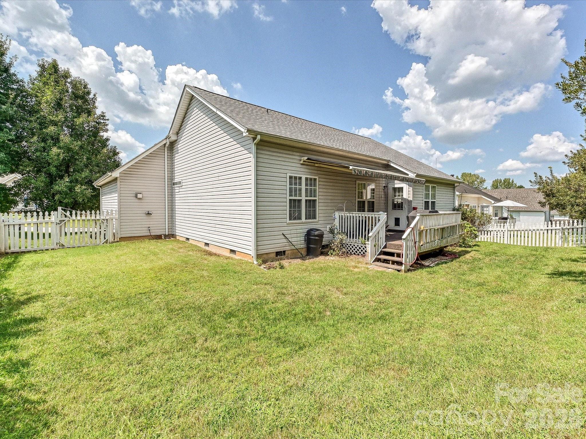 5759 Heron Point Place SW — Concord