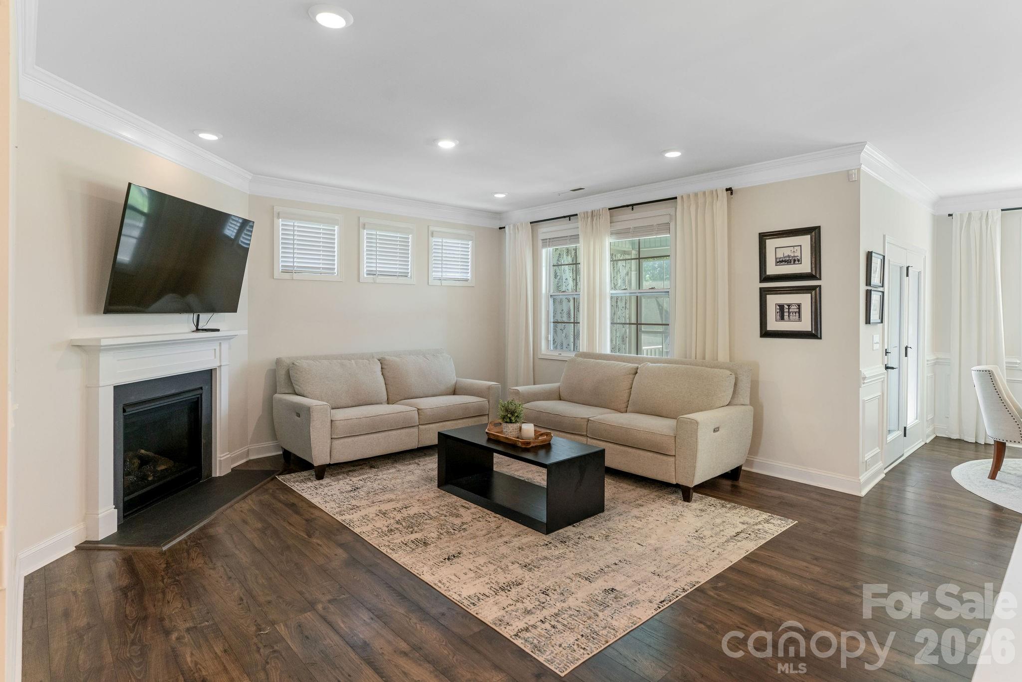 5022 Grand Champion Court — Denver
