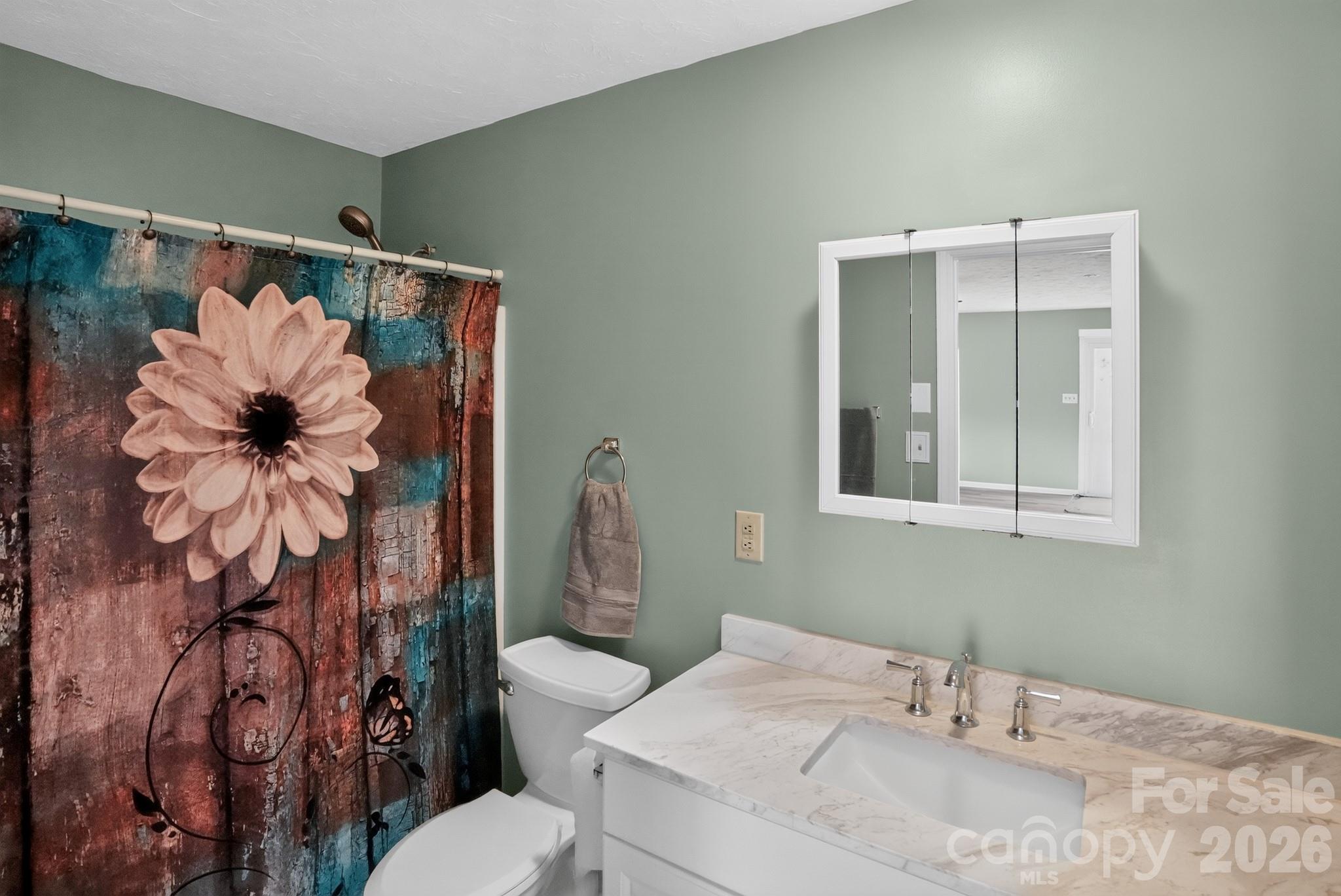 761 Bowles Farm Road — Statesville