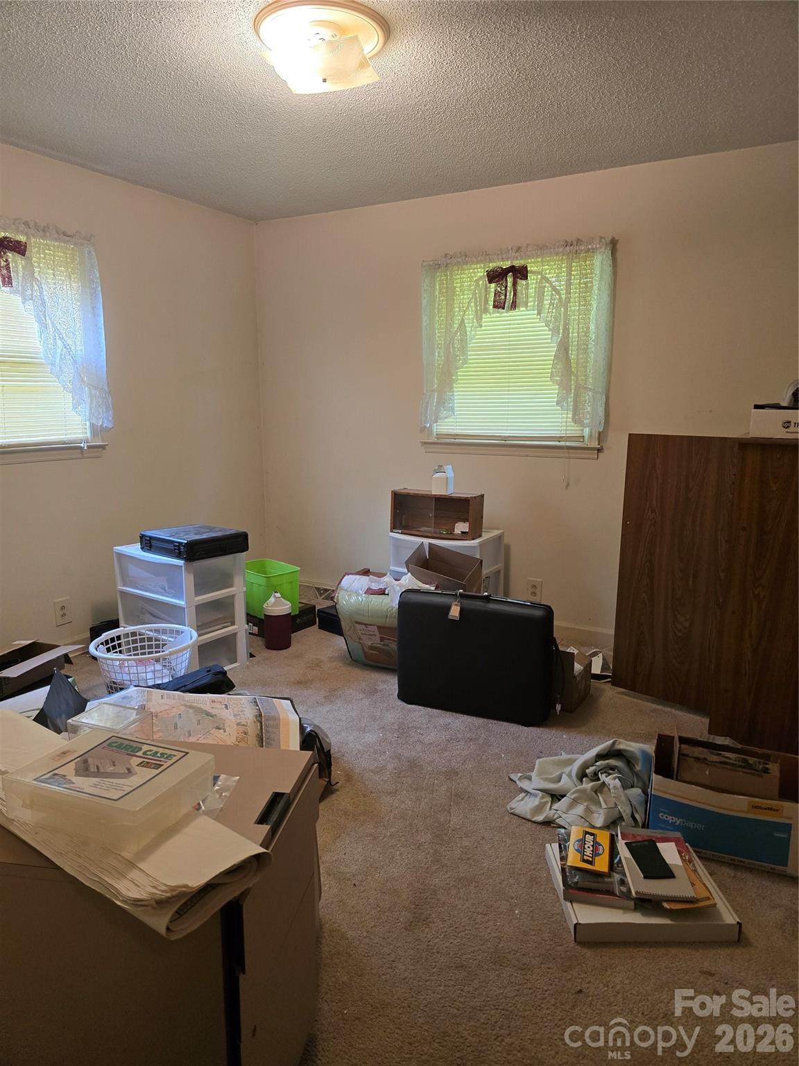 1603 Caromar Place NW — Concord