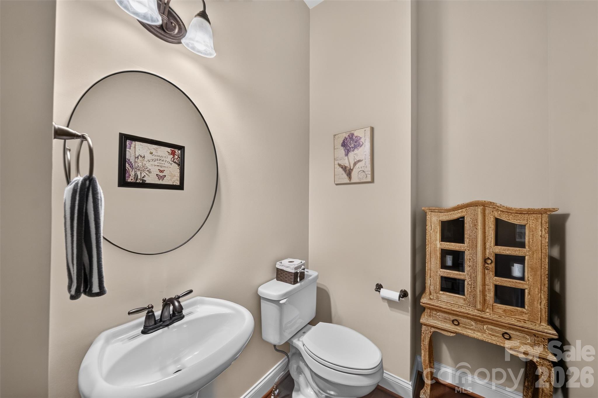 12823 Forrester Avenue — Huntersville