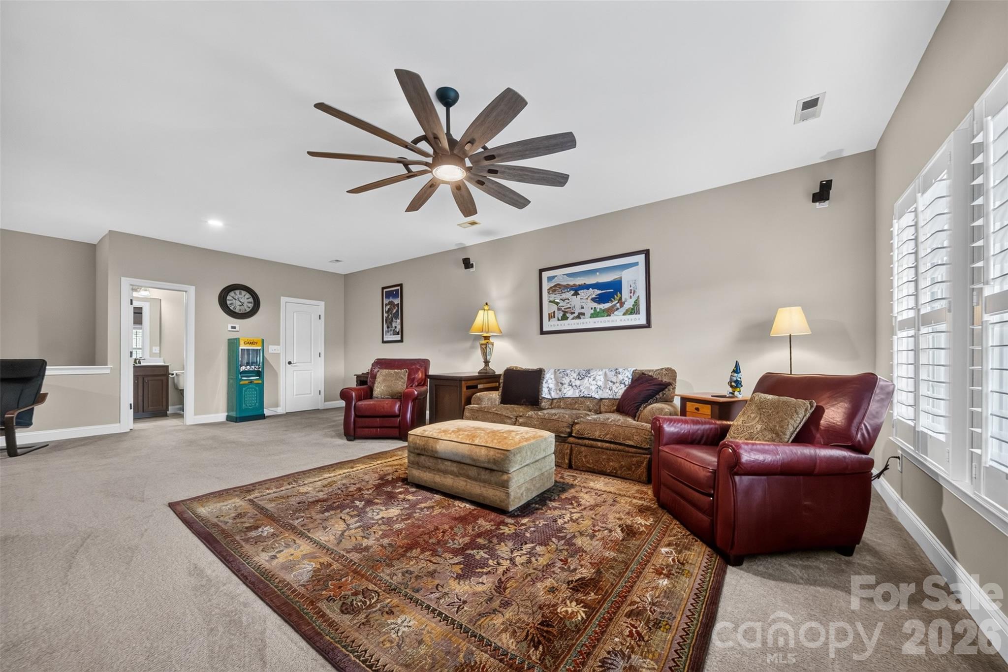 12823 Forrester Avenue — Huntersville