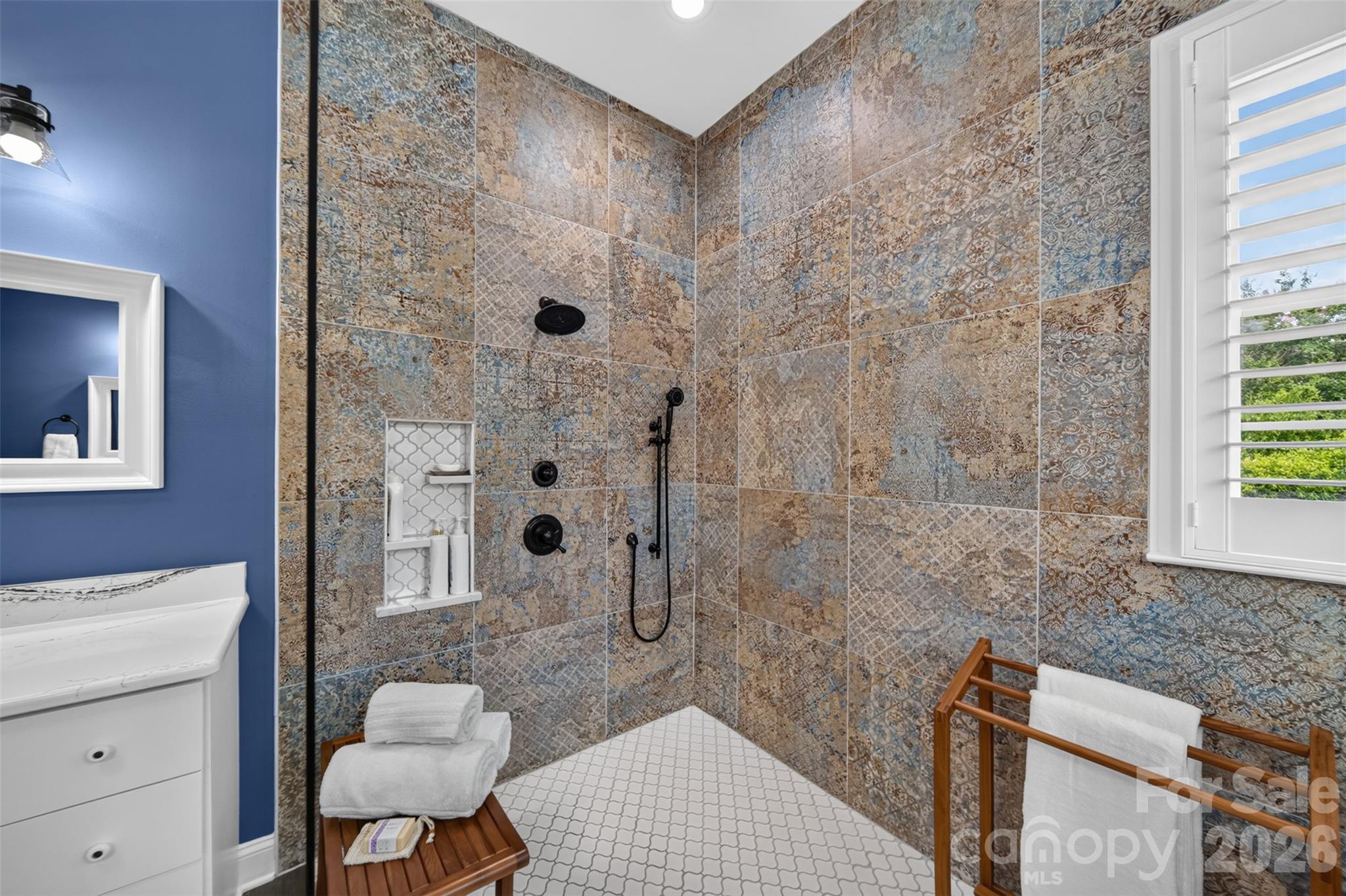 12823 Forrester Avenue — Huntersville