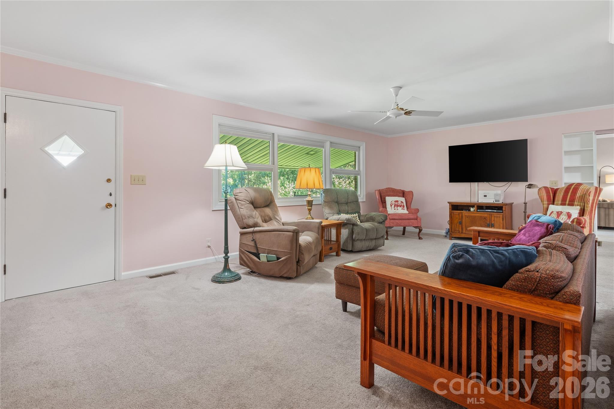 106 Holly Lane — Brevard