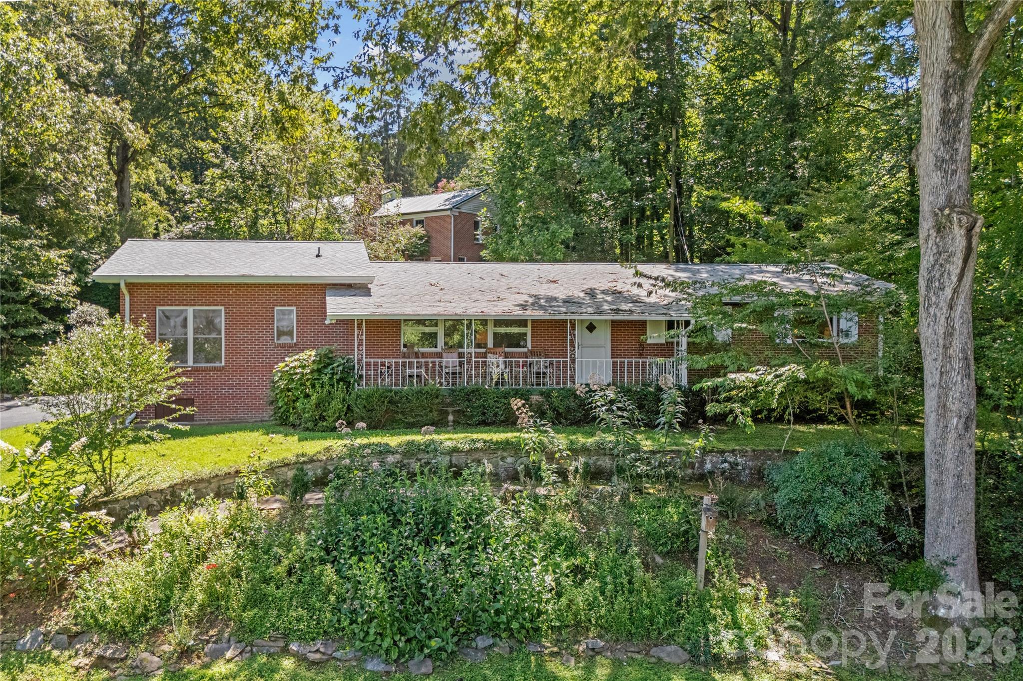 106 Holly Lane — Brevard