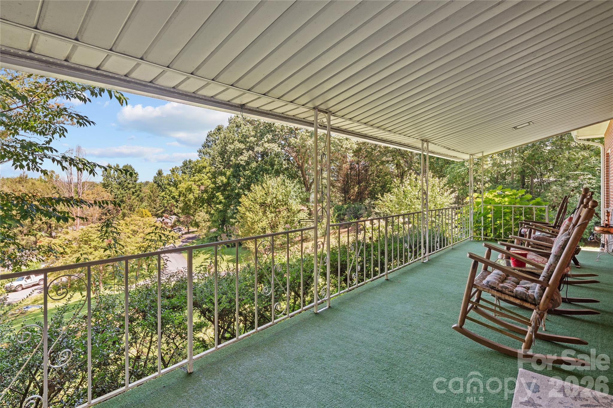 106 Holly Lane — Brevard
