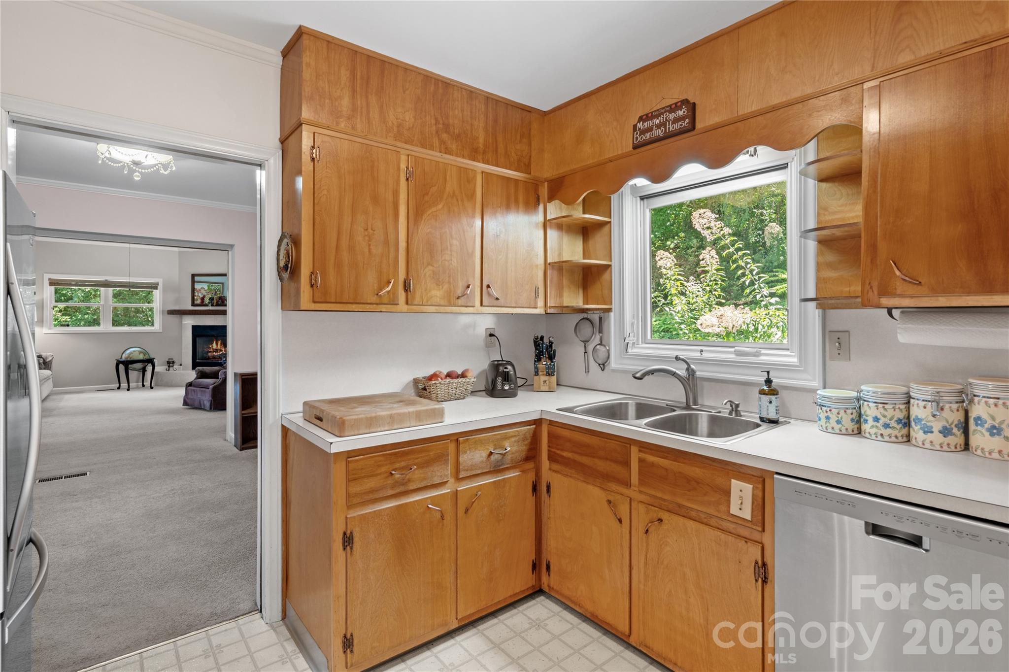 106 Holly Lane — Brevard