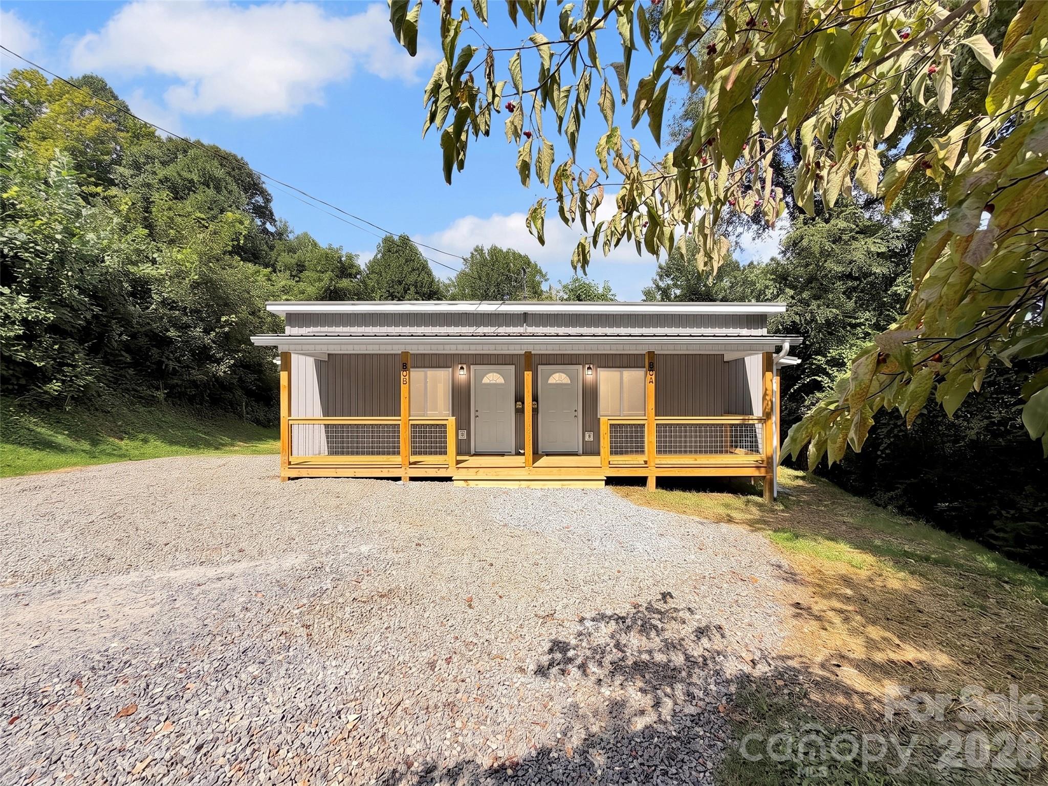 80 Mcelroy Street — Waynesville
