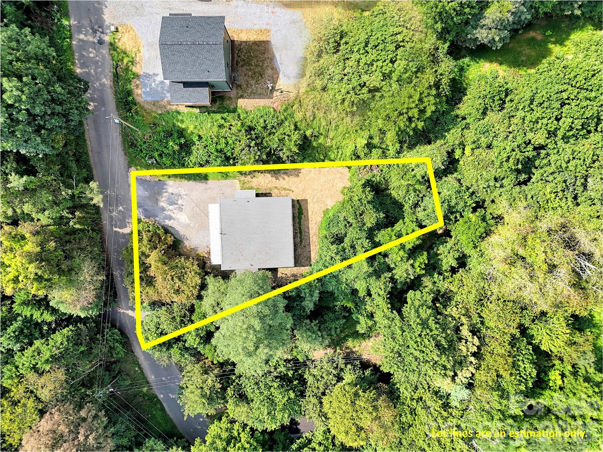 80 Mcelroy Street — Waynesville