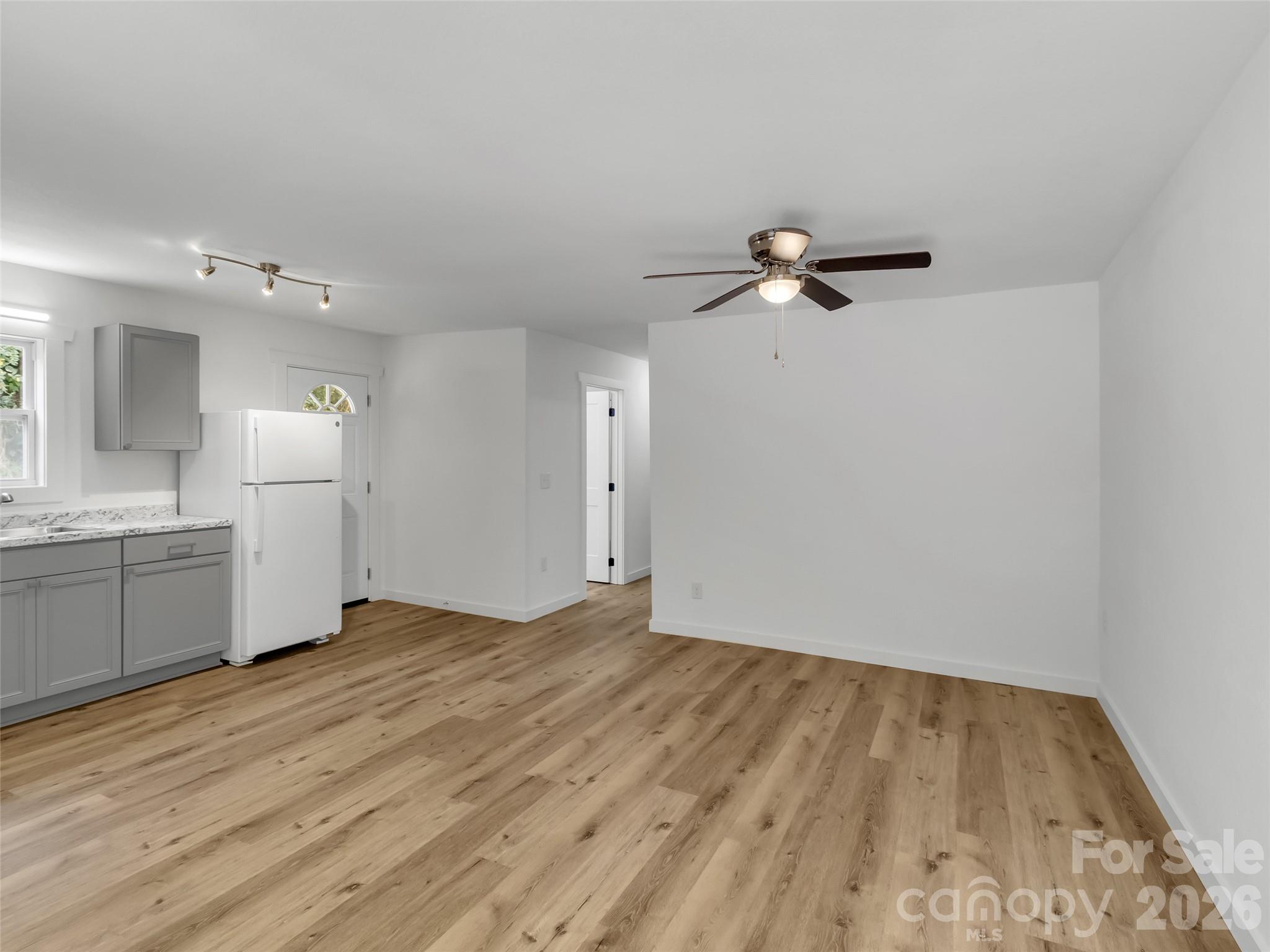 80 Mcelroy Street — Waynesville