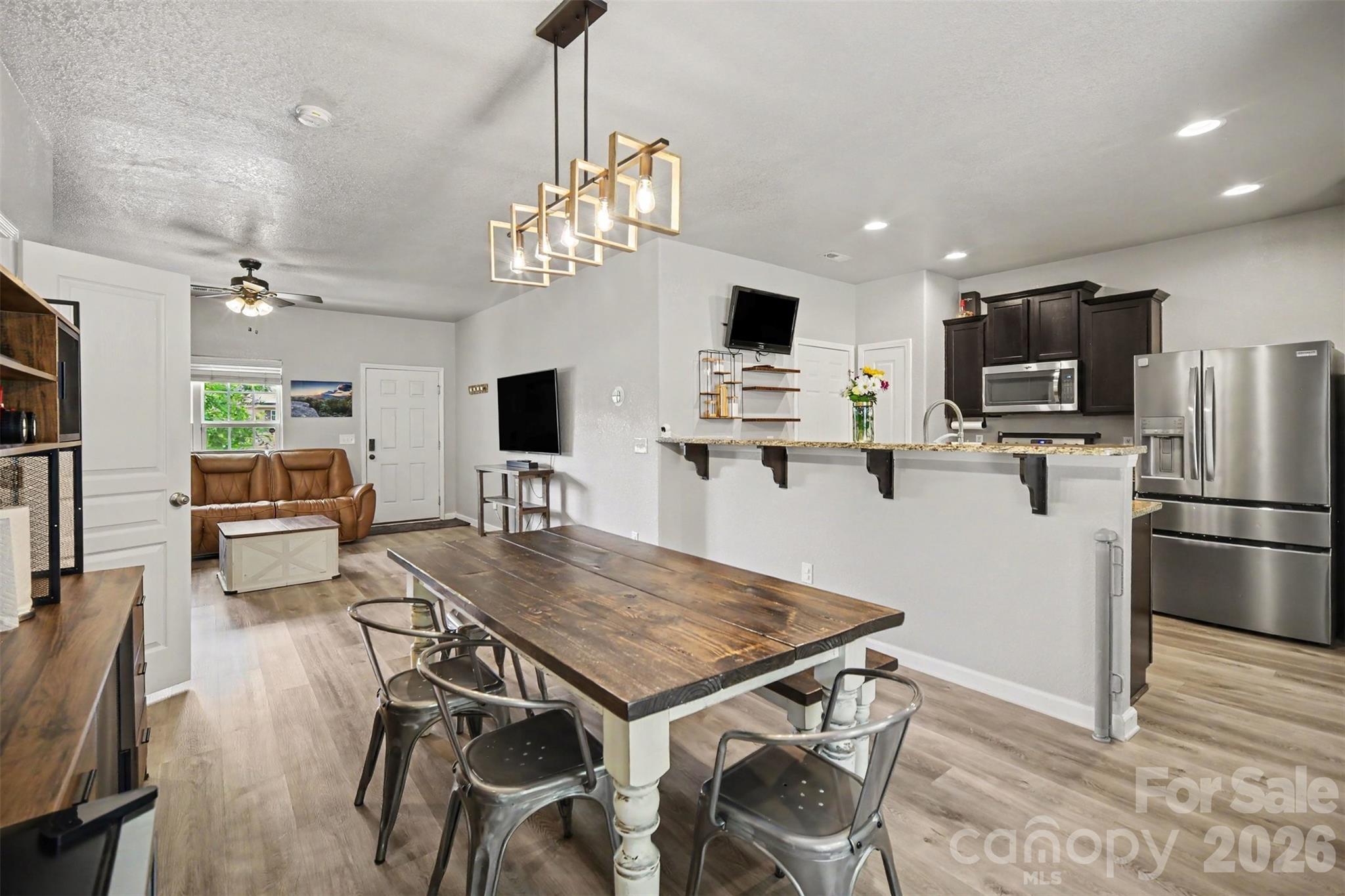 4560 Merryvale Forest Drive — Charlotte