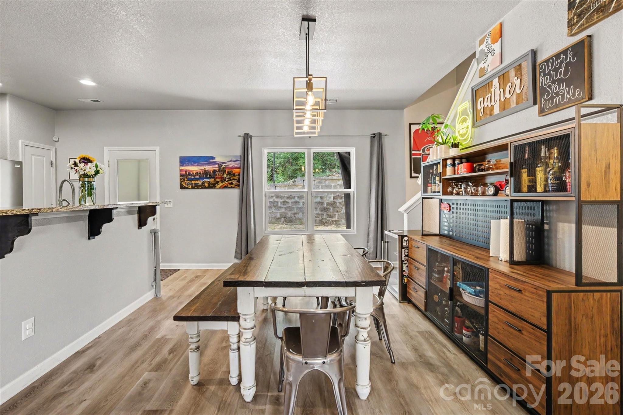 4560 Merryvale Forest Drive — Charlotte