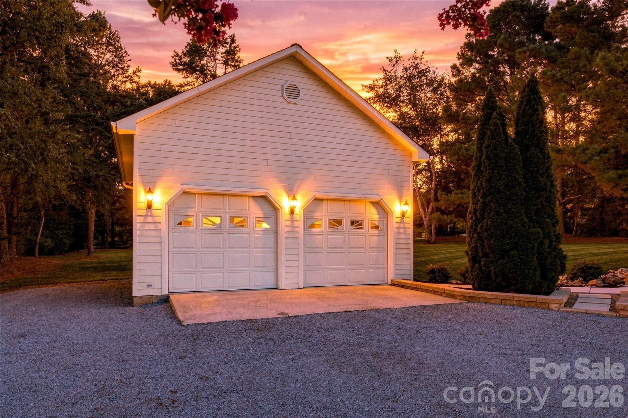 2429 Cassidy Drive — Davidson