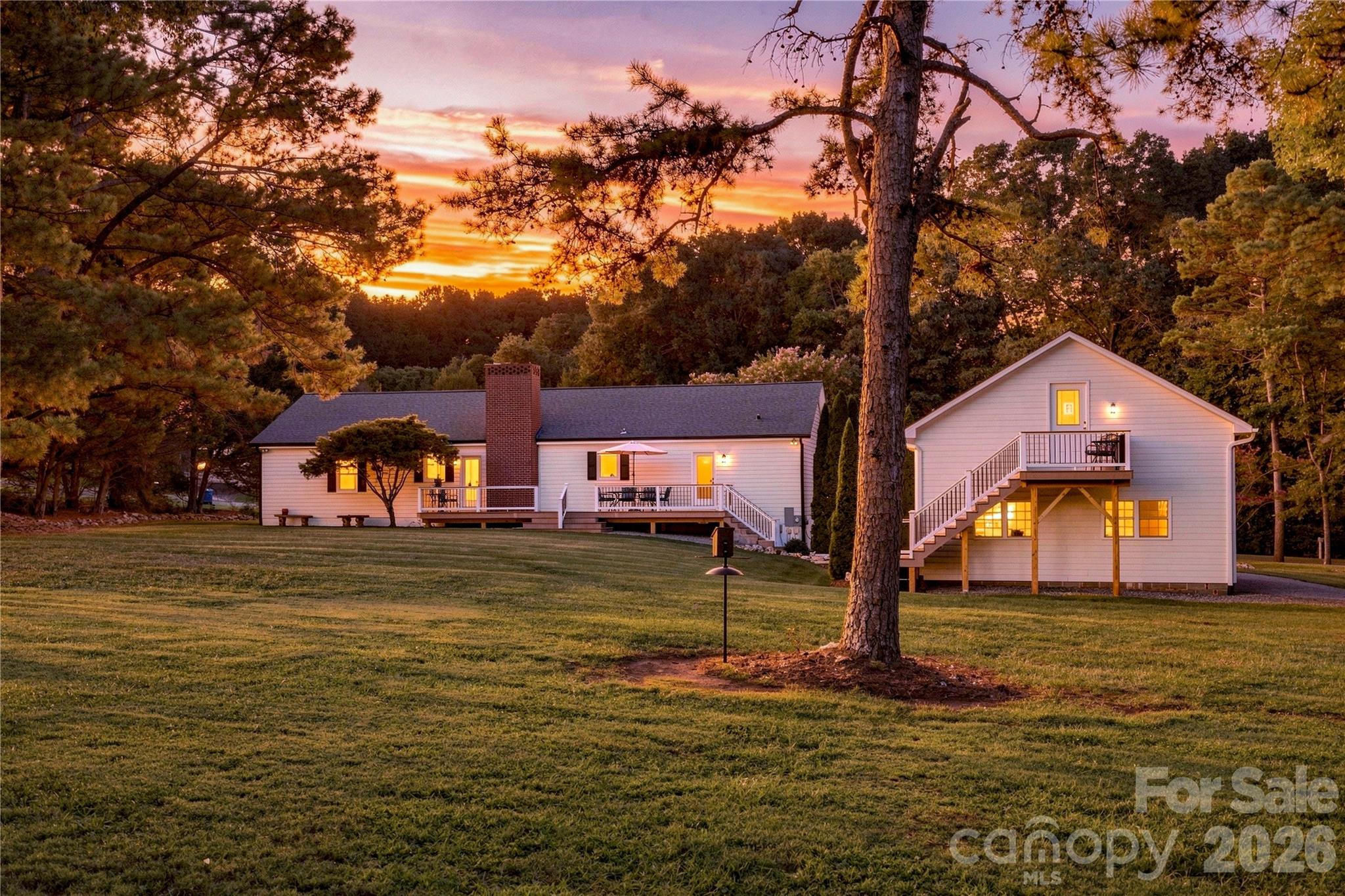 2429 Cassidy Drive — Davidson