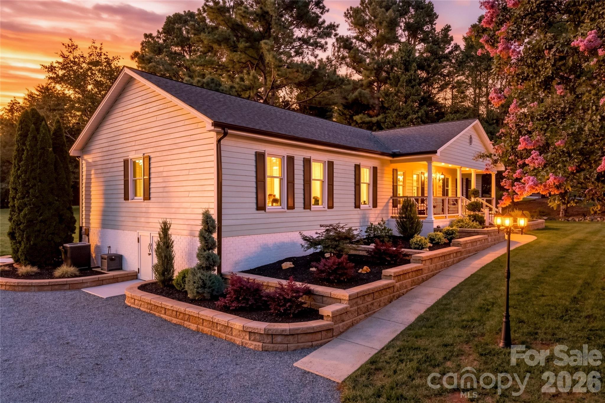 2429 Cassidy Drive — Davidson