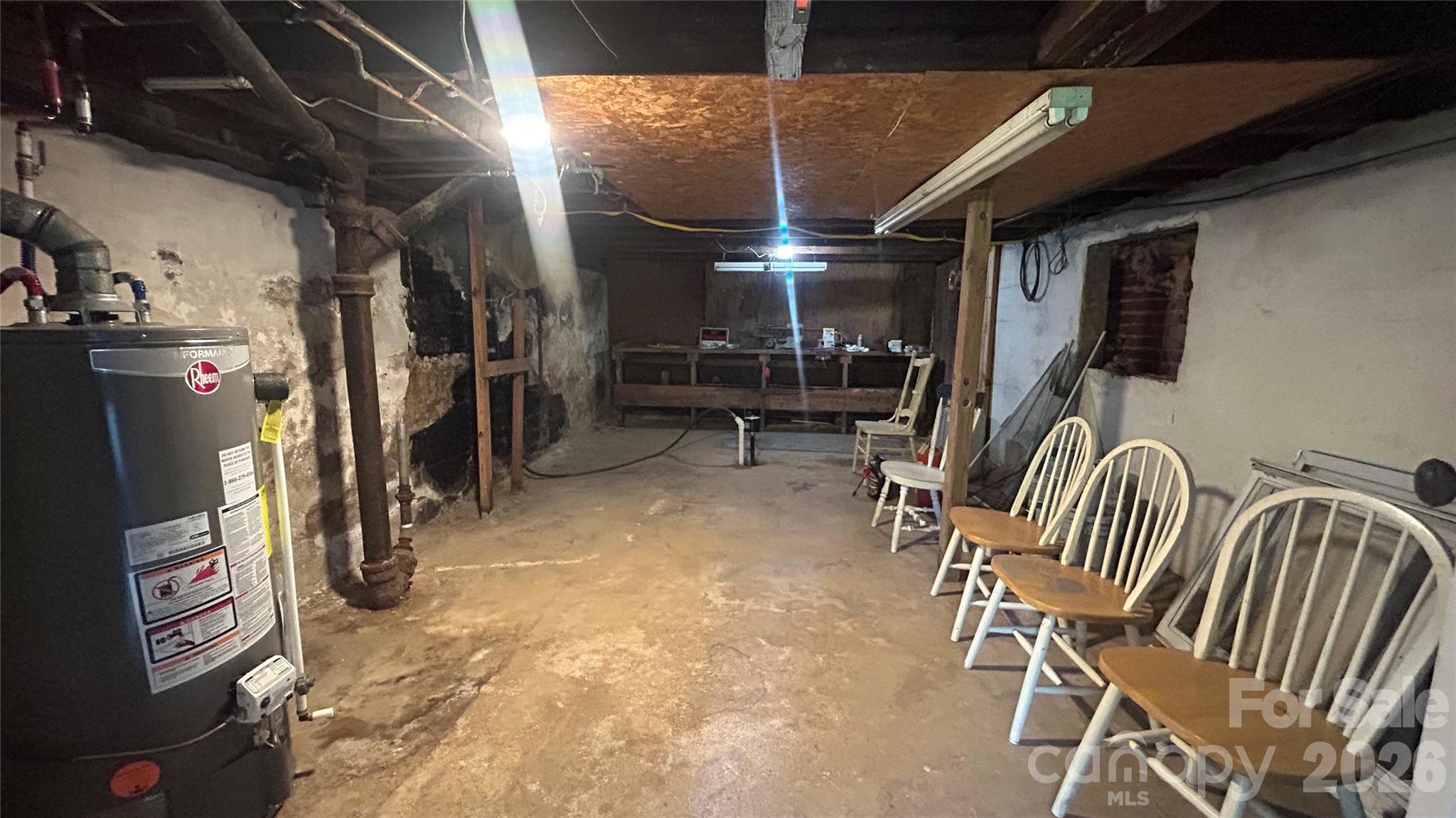 301 Belt Drive — Gastonia