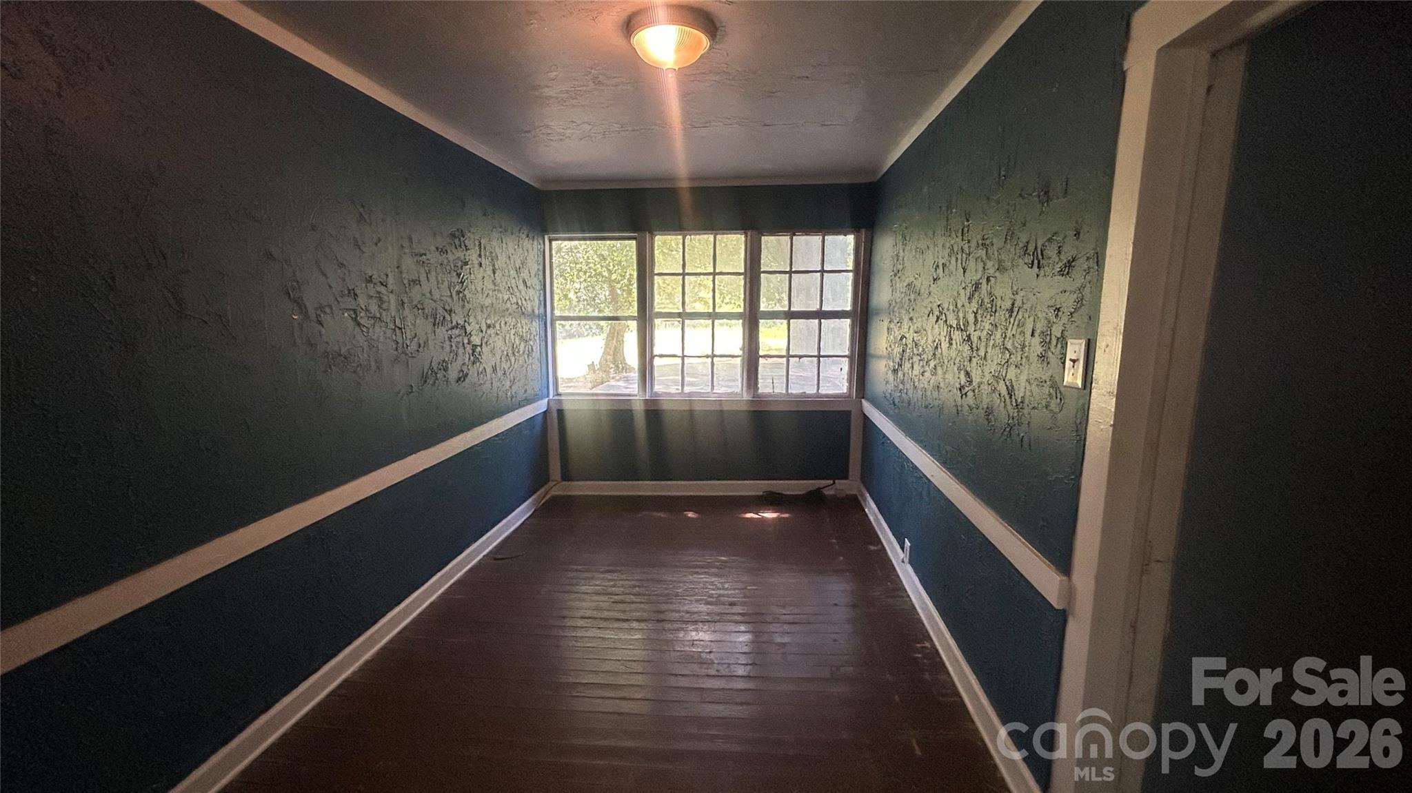 301 Belt Drive — Gastonia