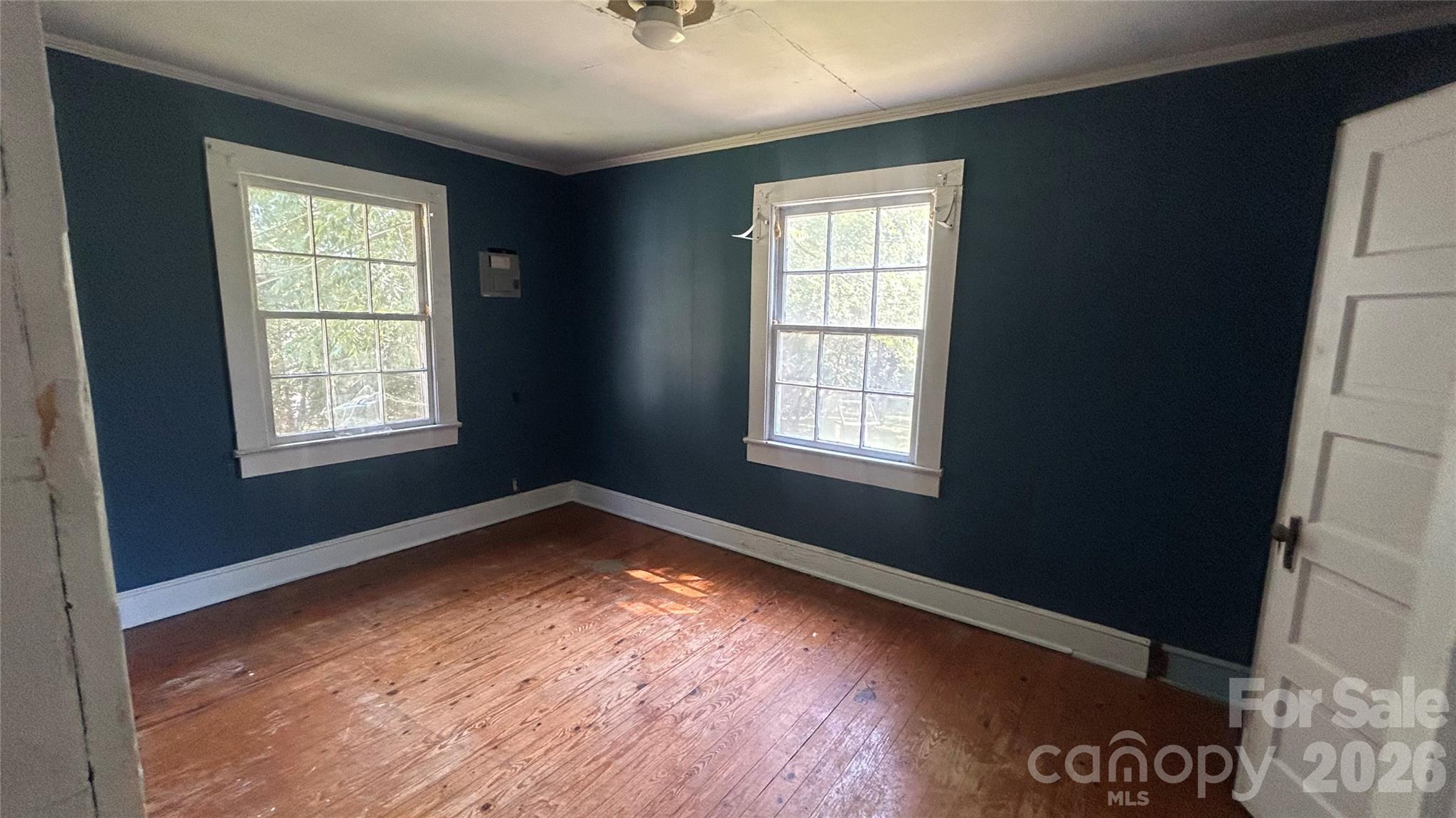 301 Belt Drive — Gastonia