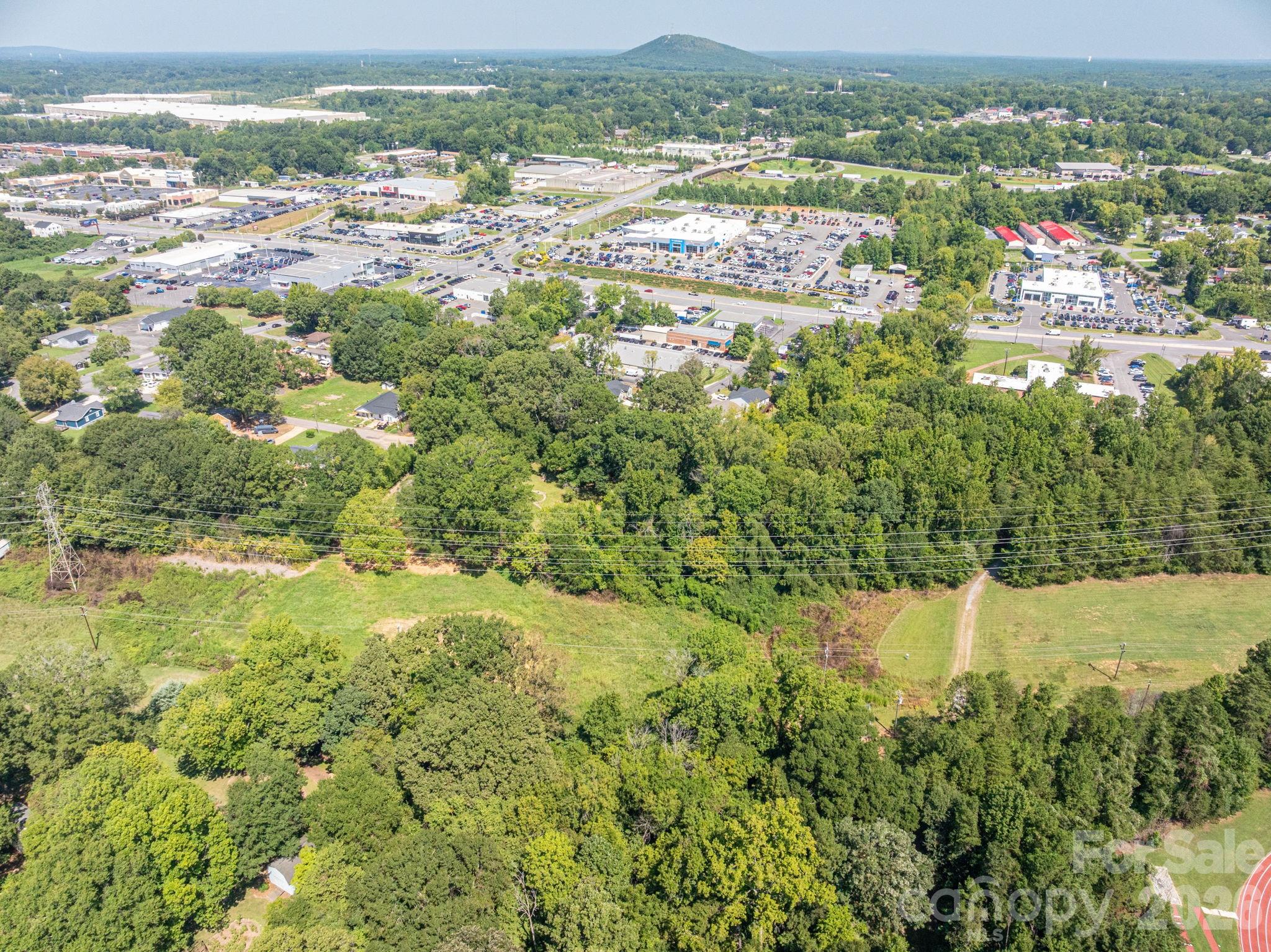 301 Belt Drive — Gastonia