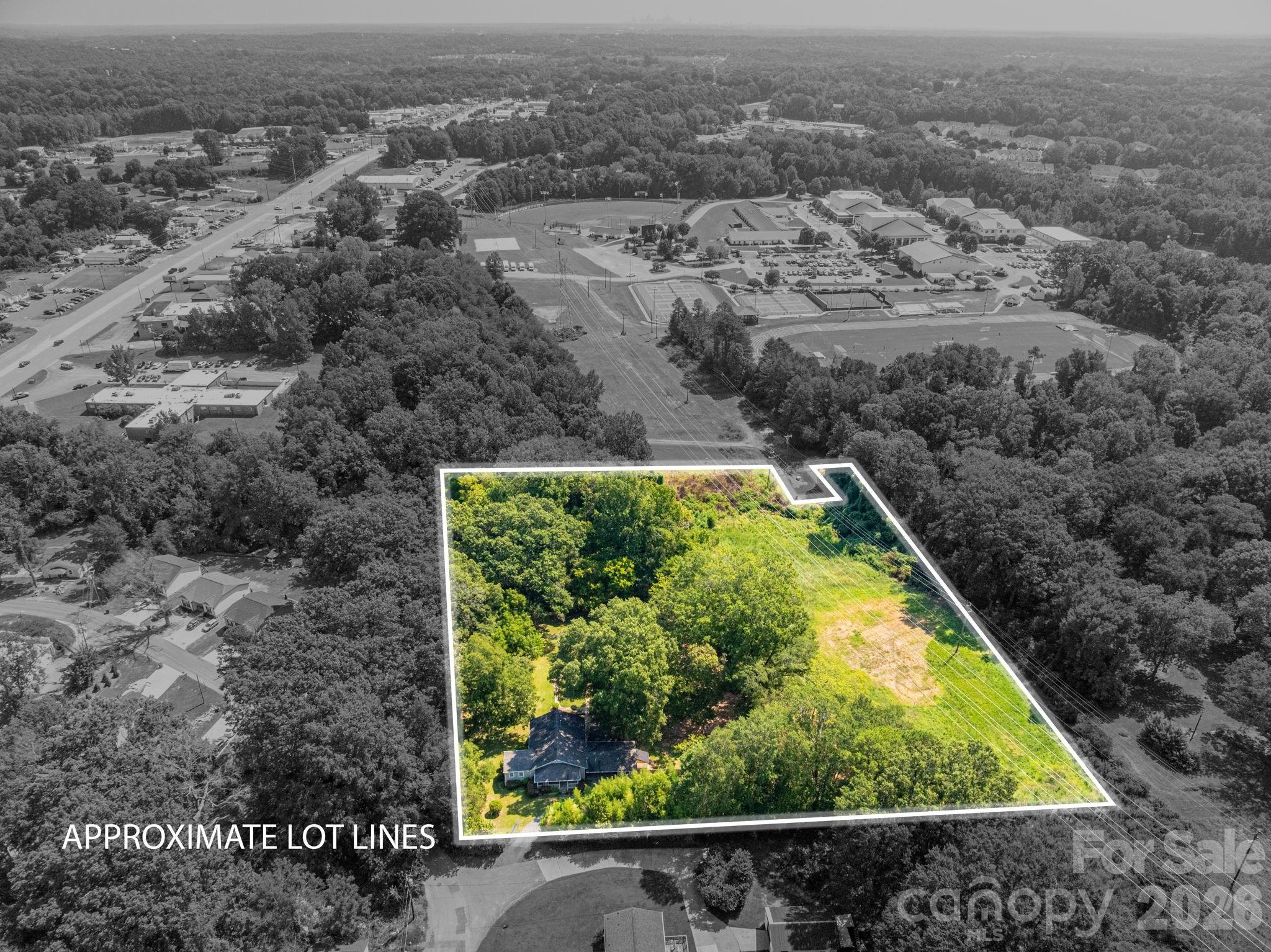 301 Belt Drive — Gastonia