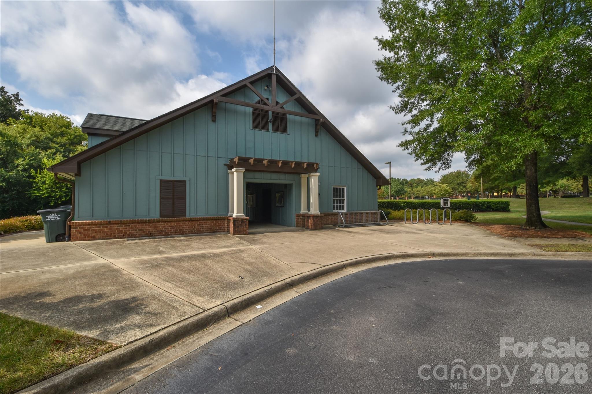 8332 Highland Glen Drive — Charlotte