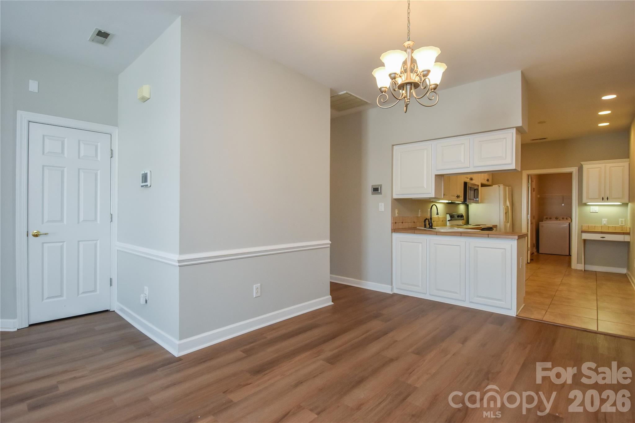 8332 Highland Glen Drive — Charlotte