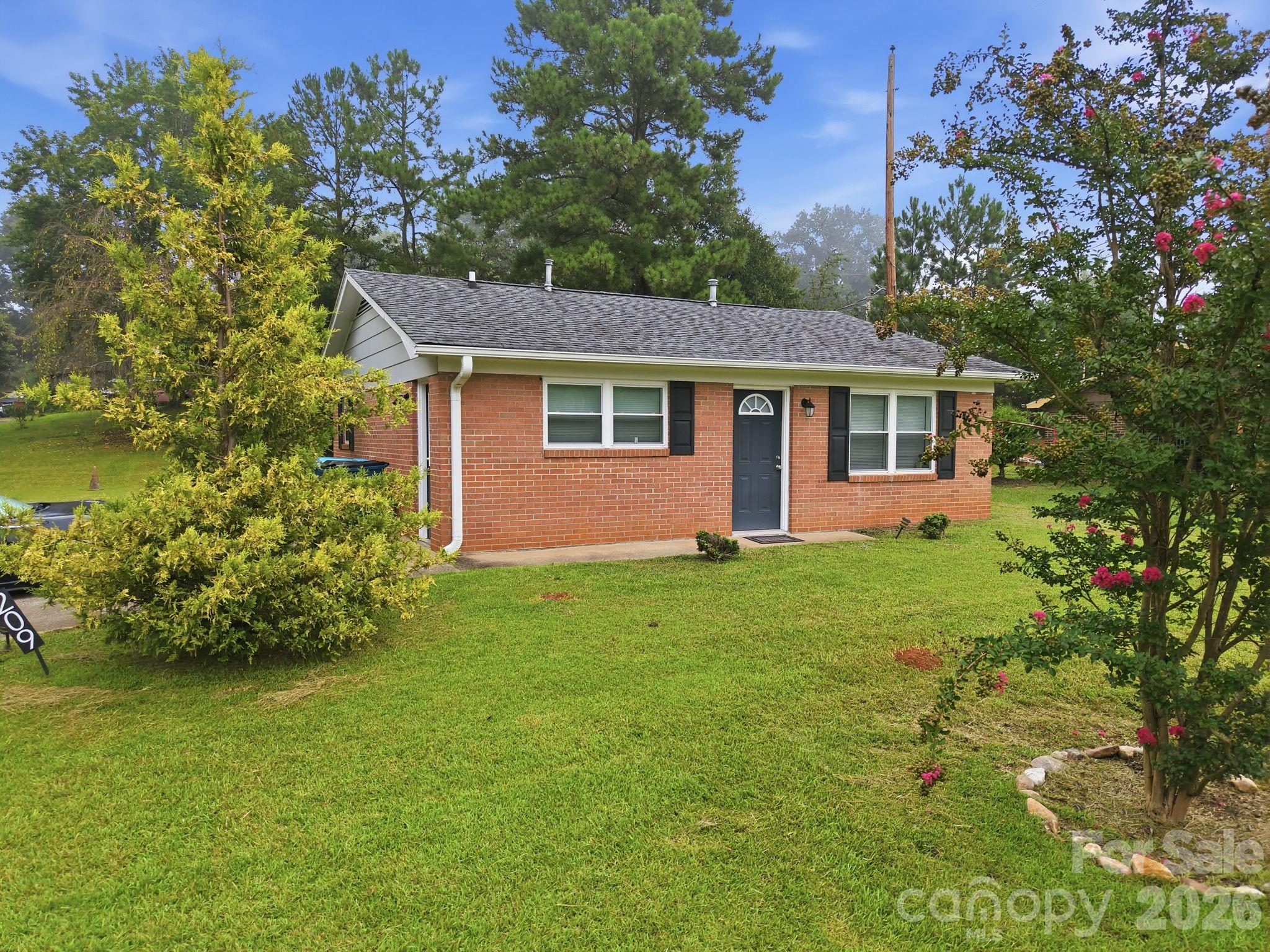 209 Roberson Road — Forest City