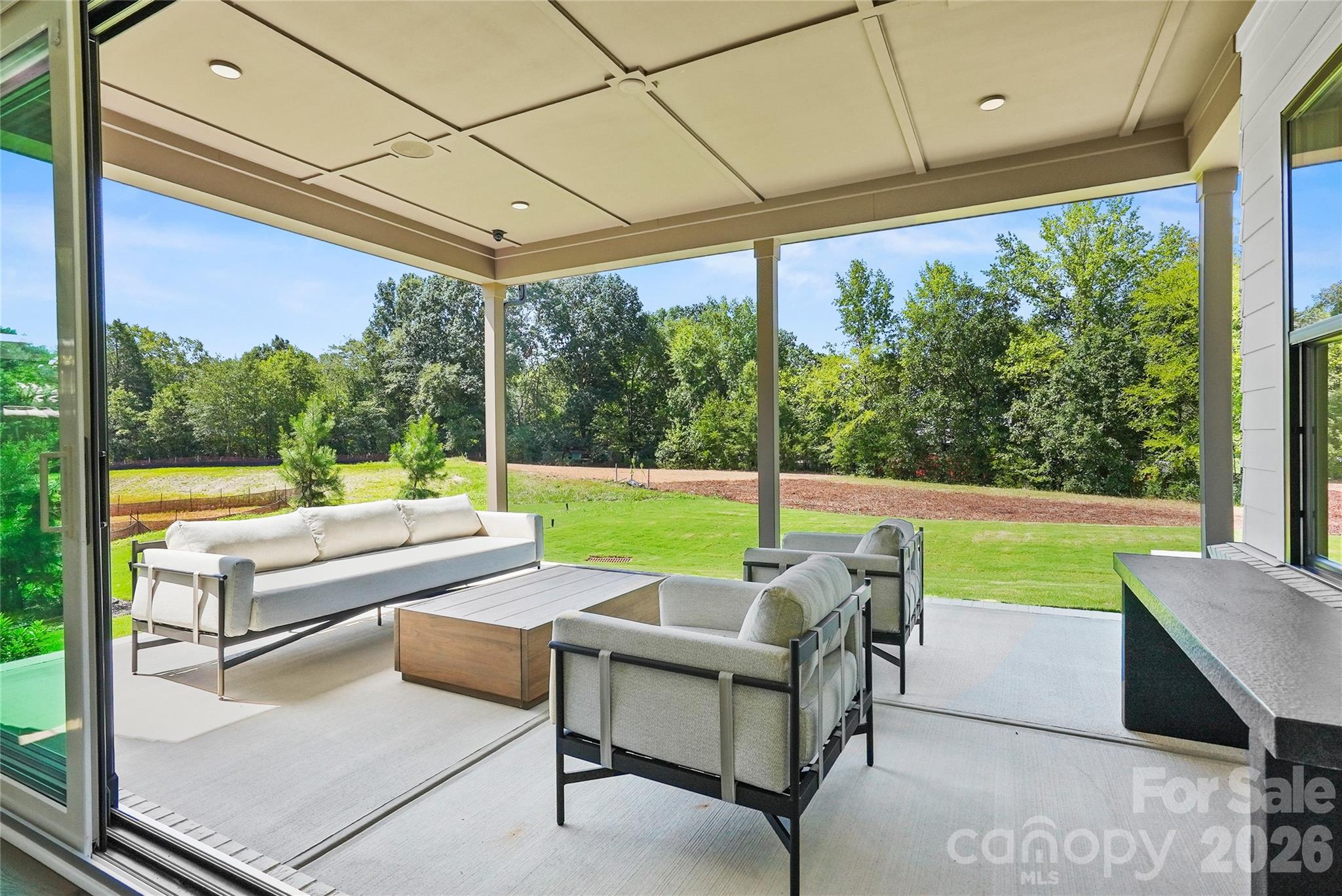 1012 McCoy Farm Drive — Wesley Chapel