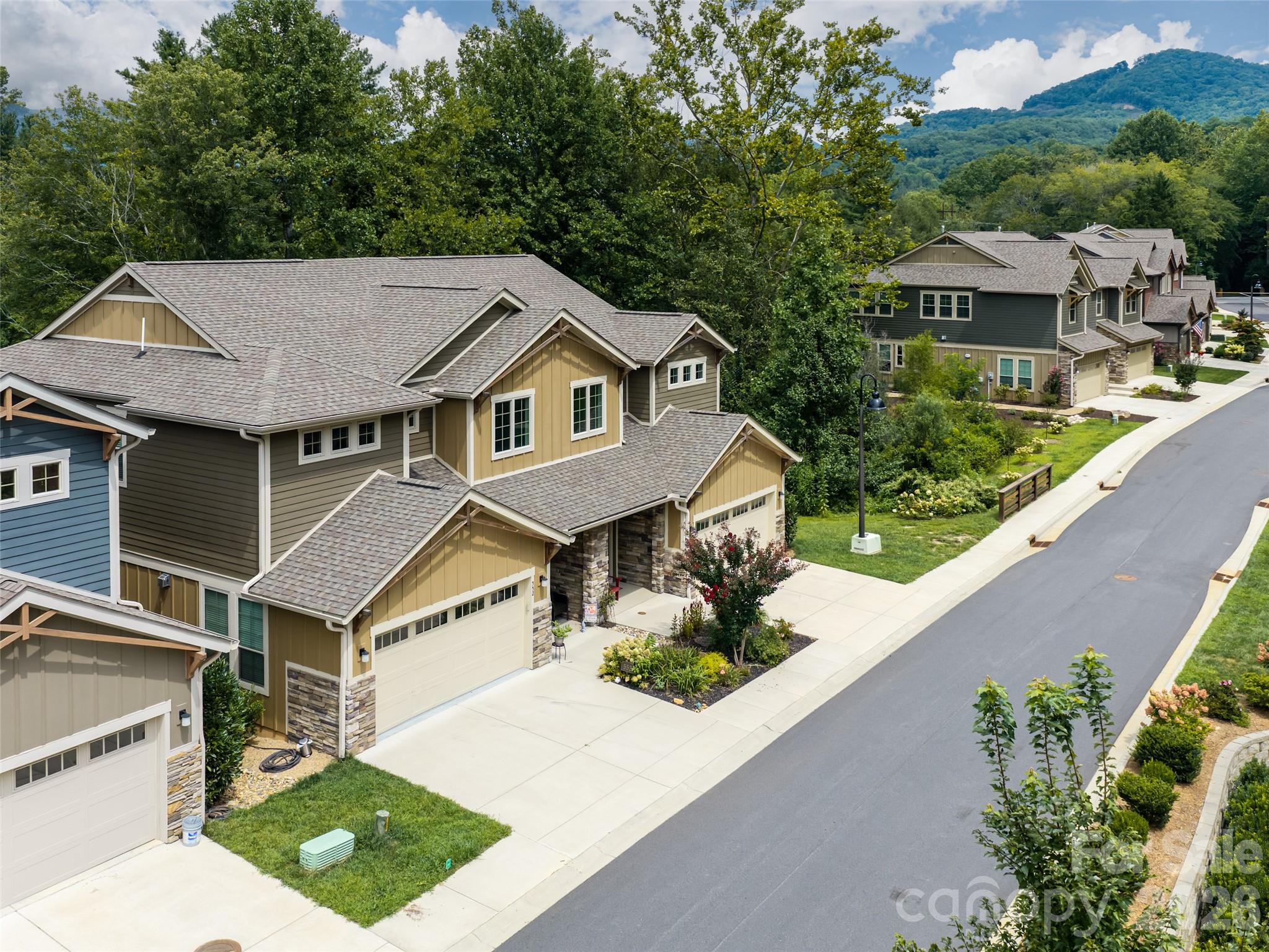 554 Sweet Birch Park Lane — Black Mountain