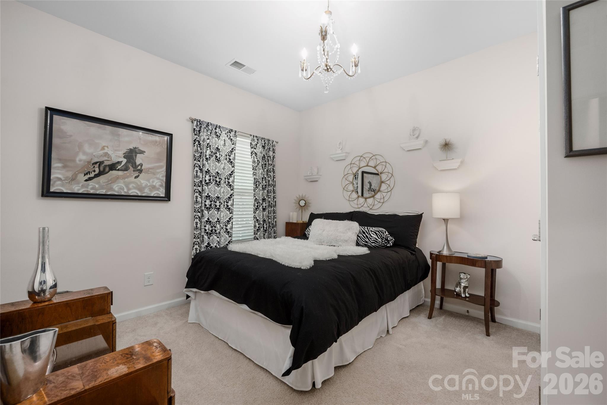 11426 Warfield Avenue — Huntersville