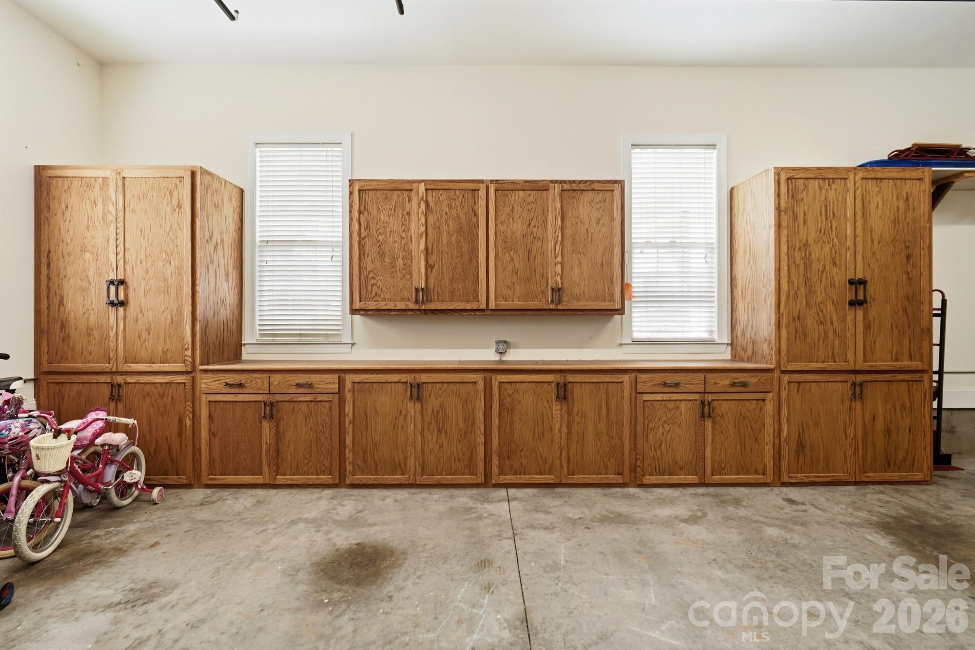 5875 Tipperary Drive — Denver