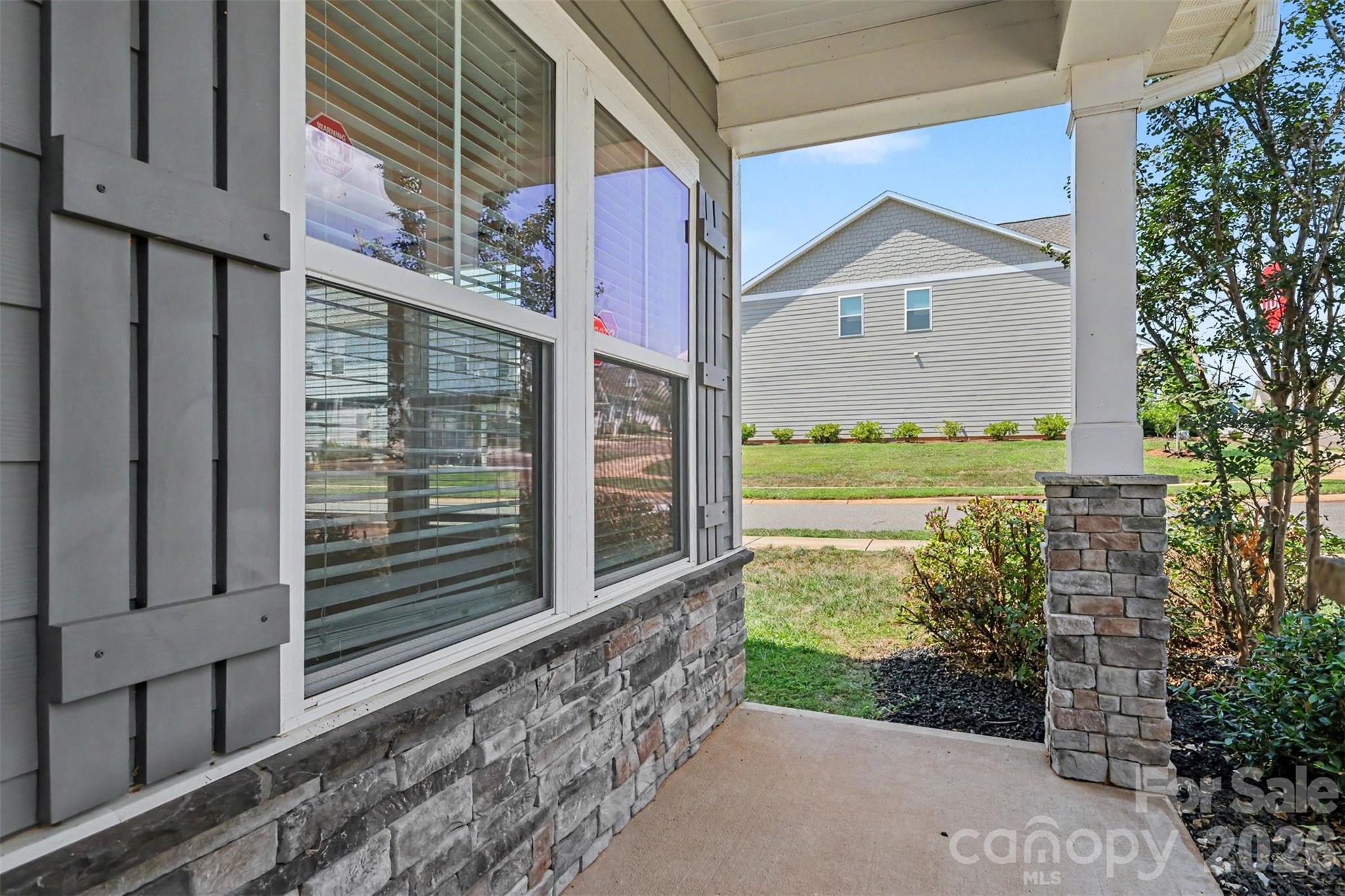 40163 Crooked Stick Drive — Lancaster