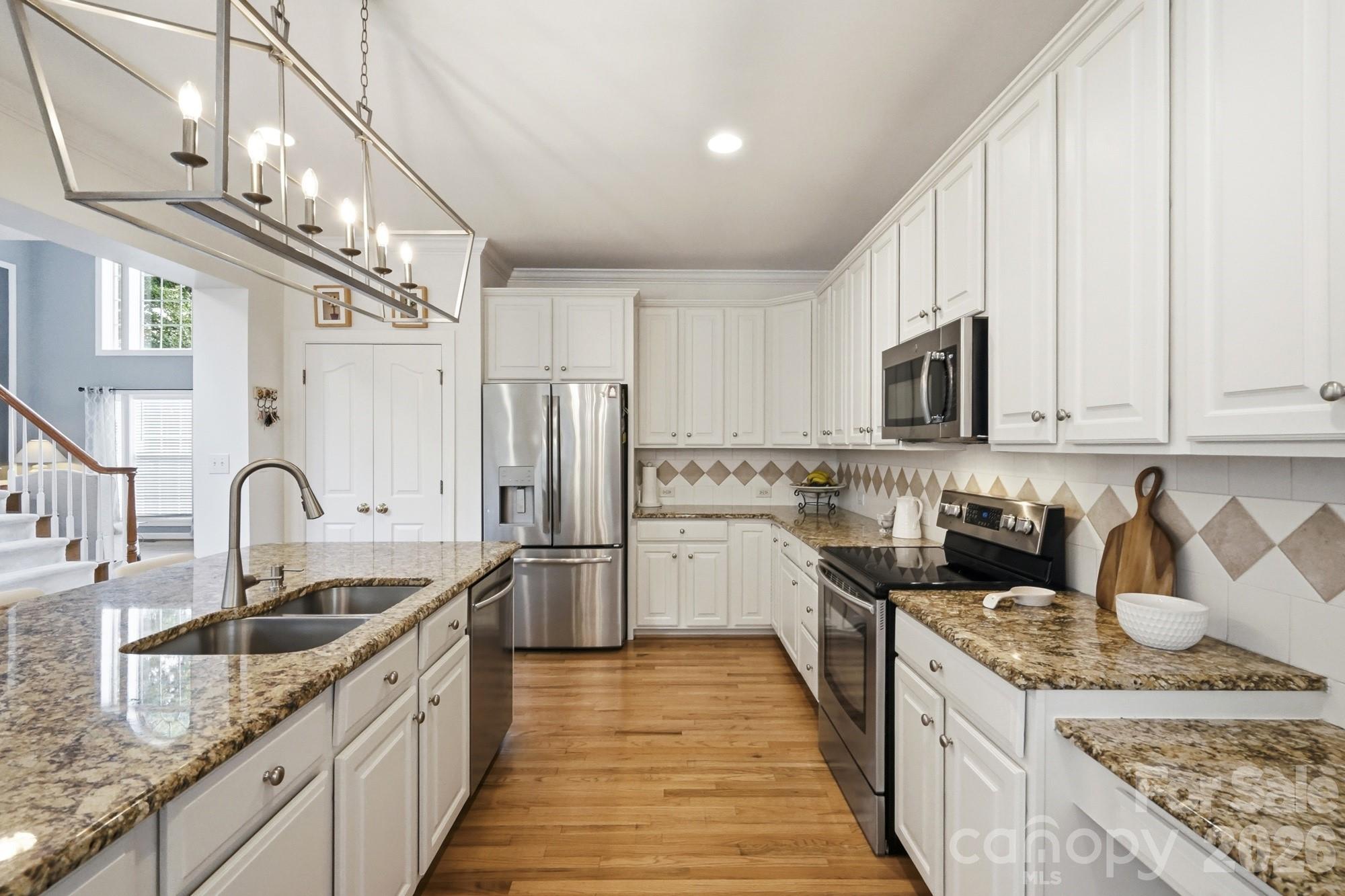 12424 Tantallon Court — Pineville