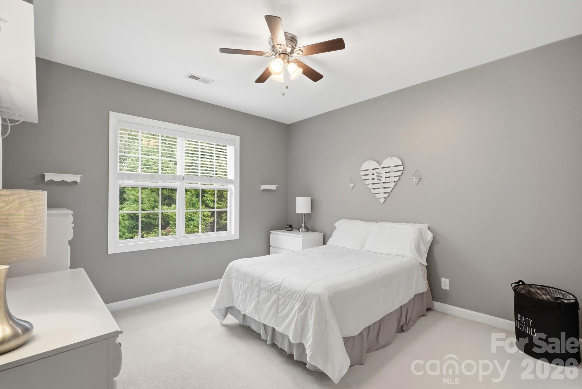 12424 Tantallon Court — Pineville