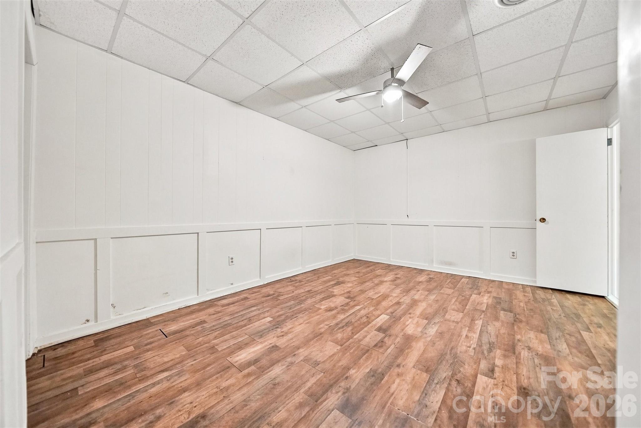 2796 Lakeview Drive — Lenoir