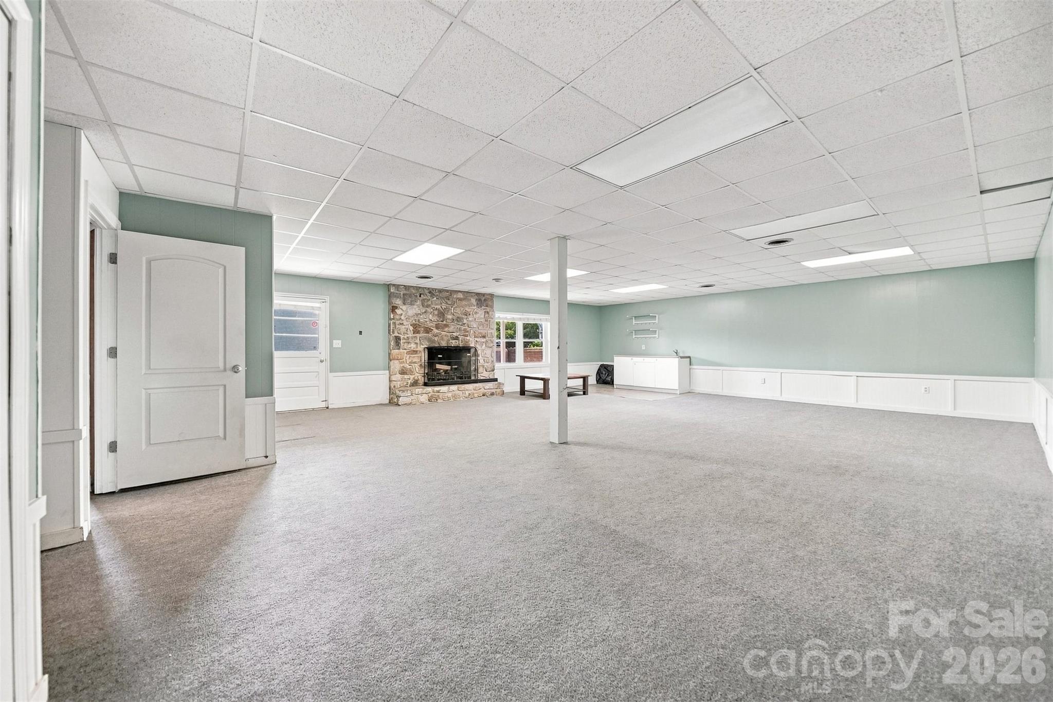 2796 Lakeview Drive — Lenoir