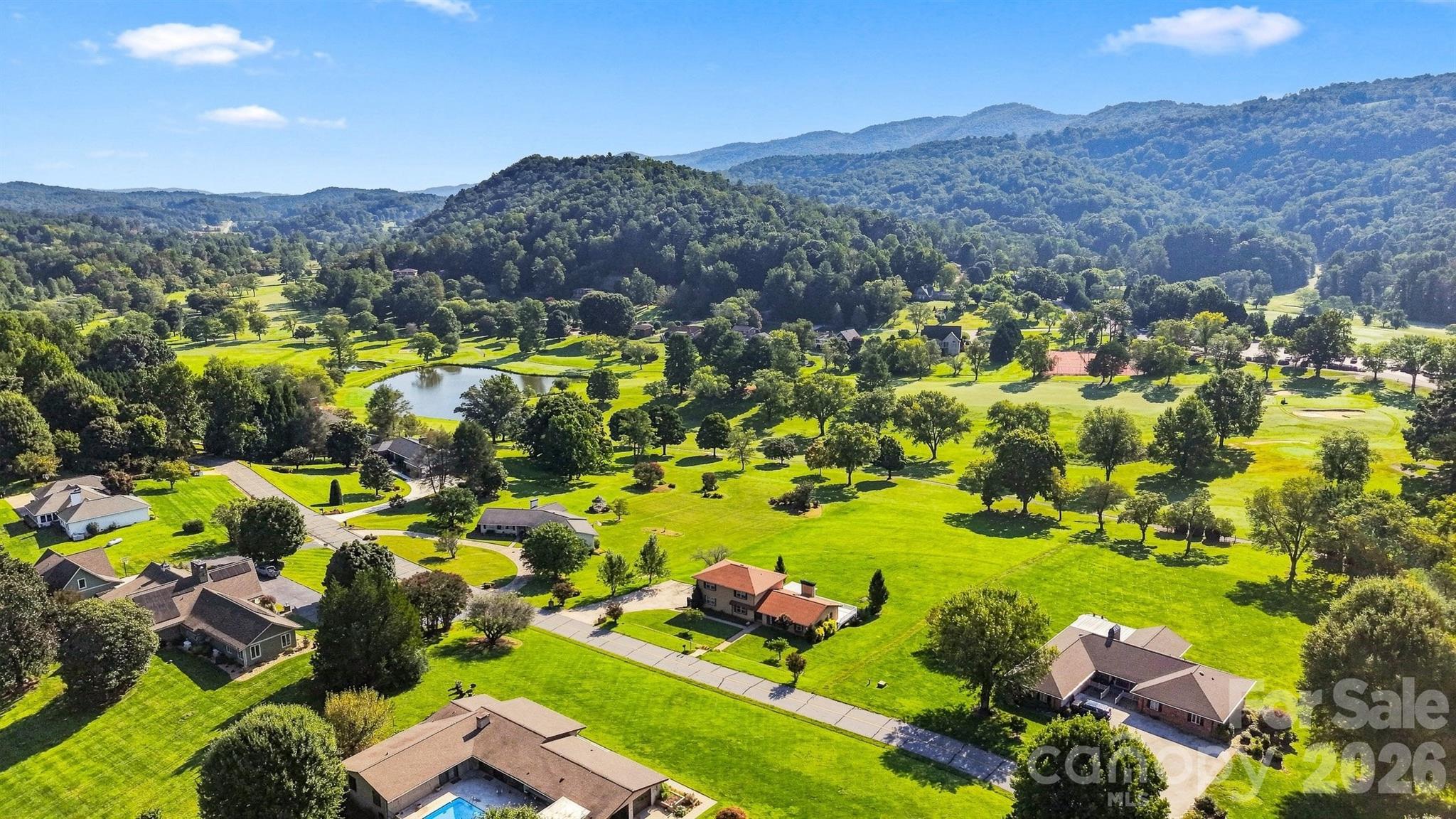 2796 Lakeview Drive — Lenoir